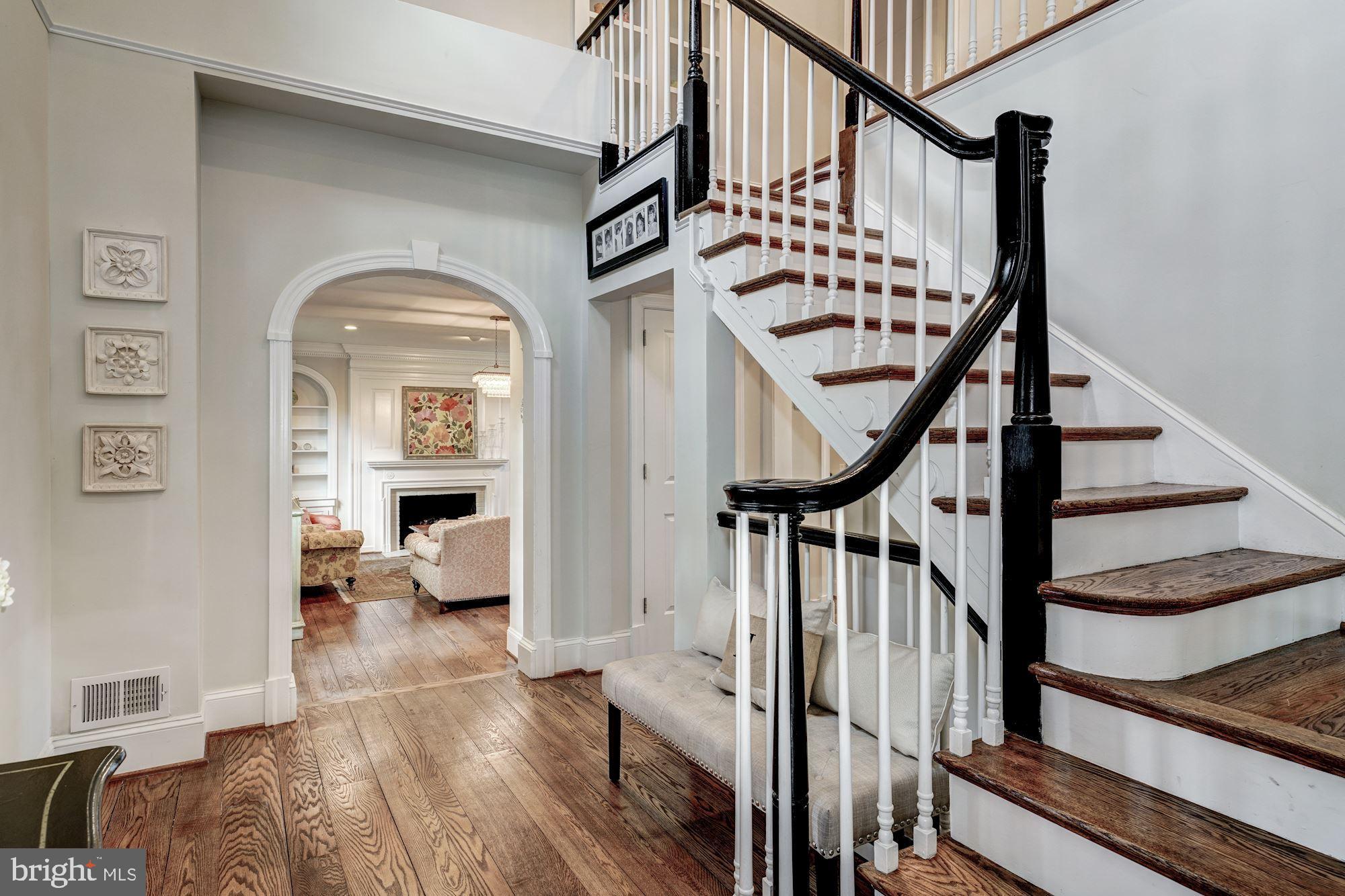 KENWOOD - Residential