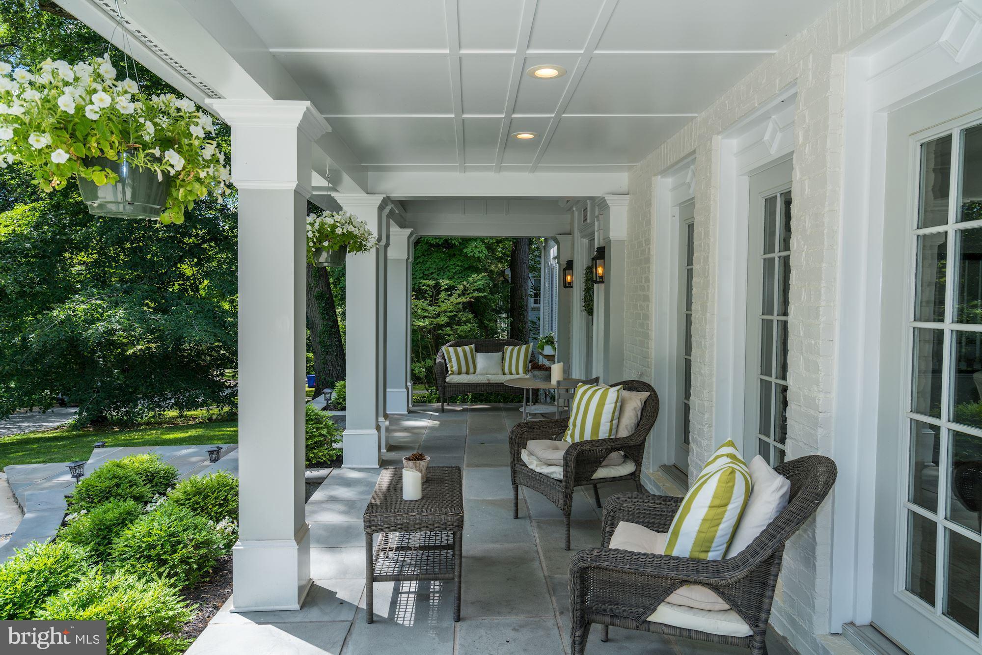 KENWOOD - Residential