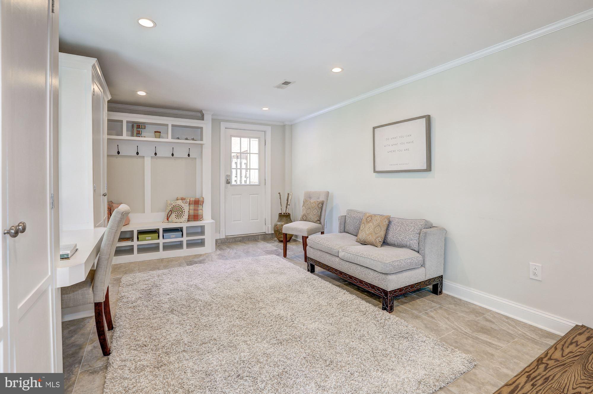 KENWOOD - Residential