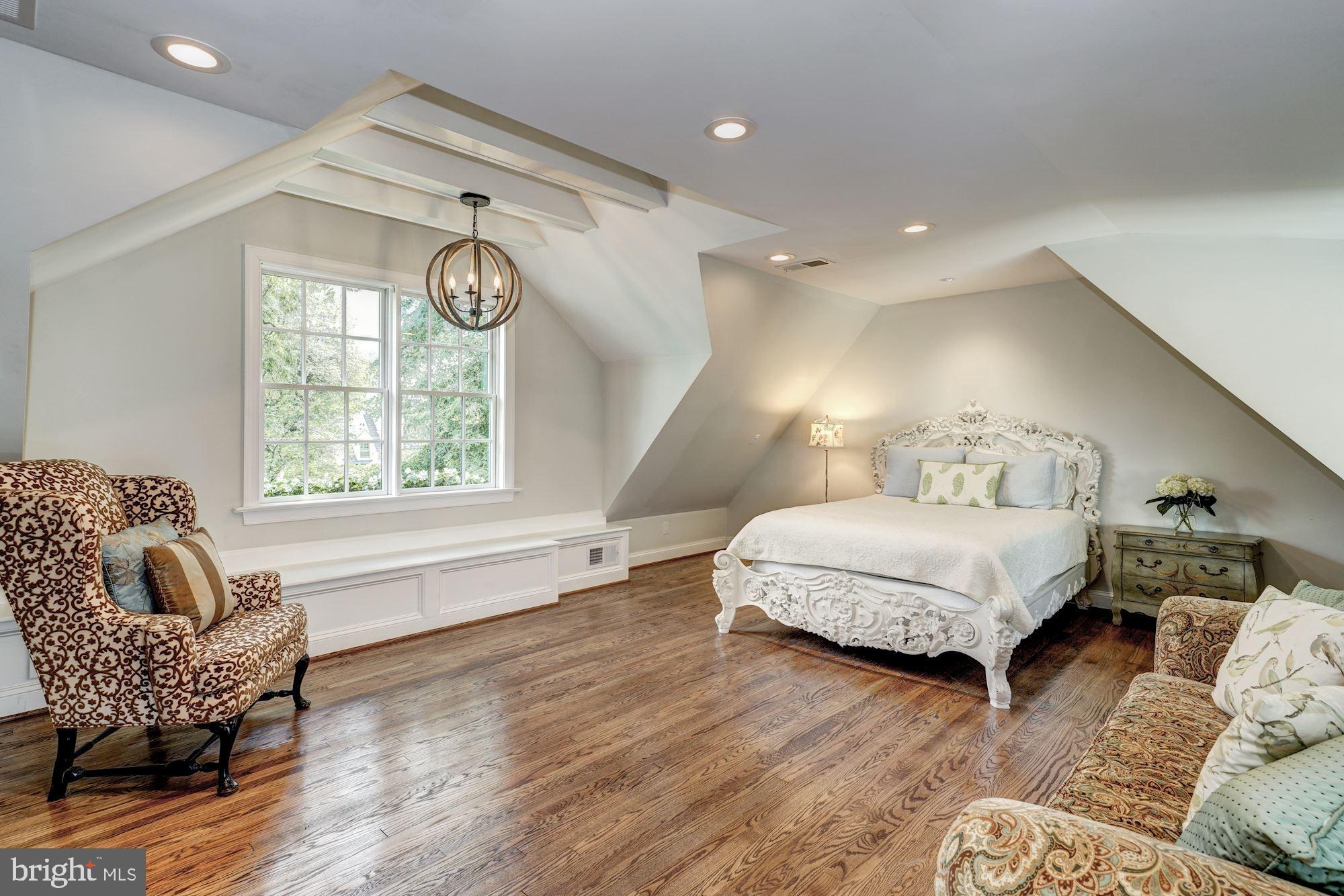 KENWOOD - Residential