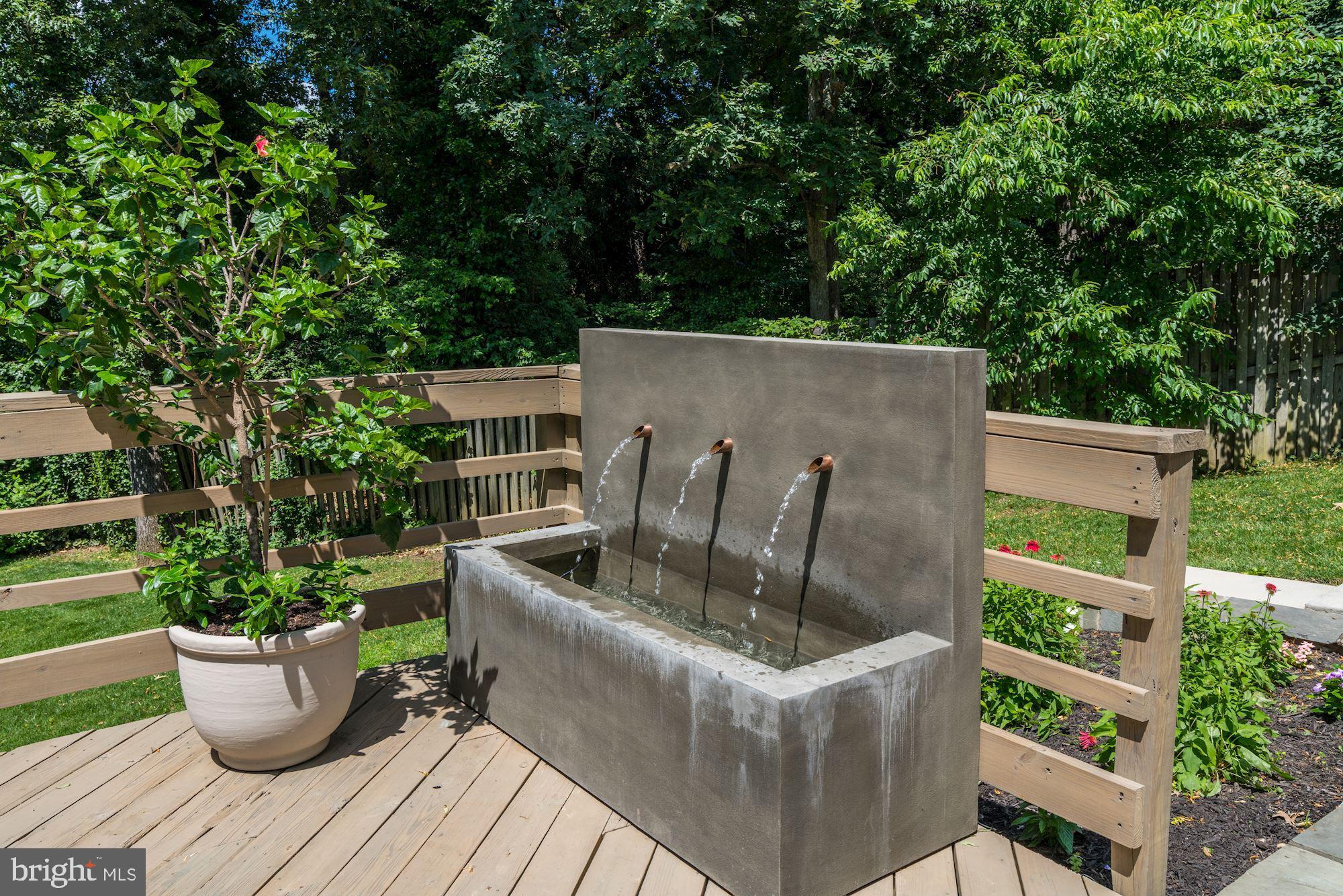 KENWOOD - Residential