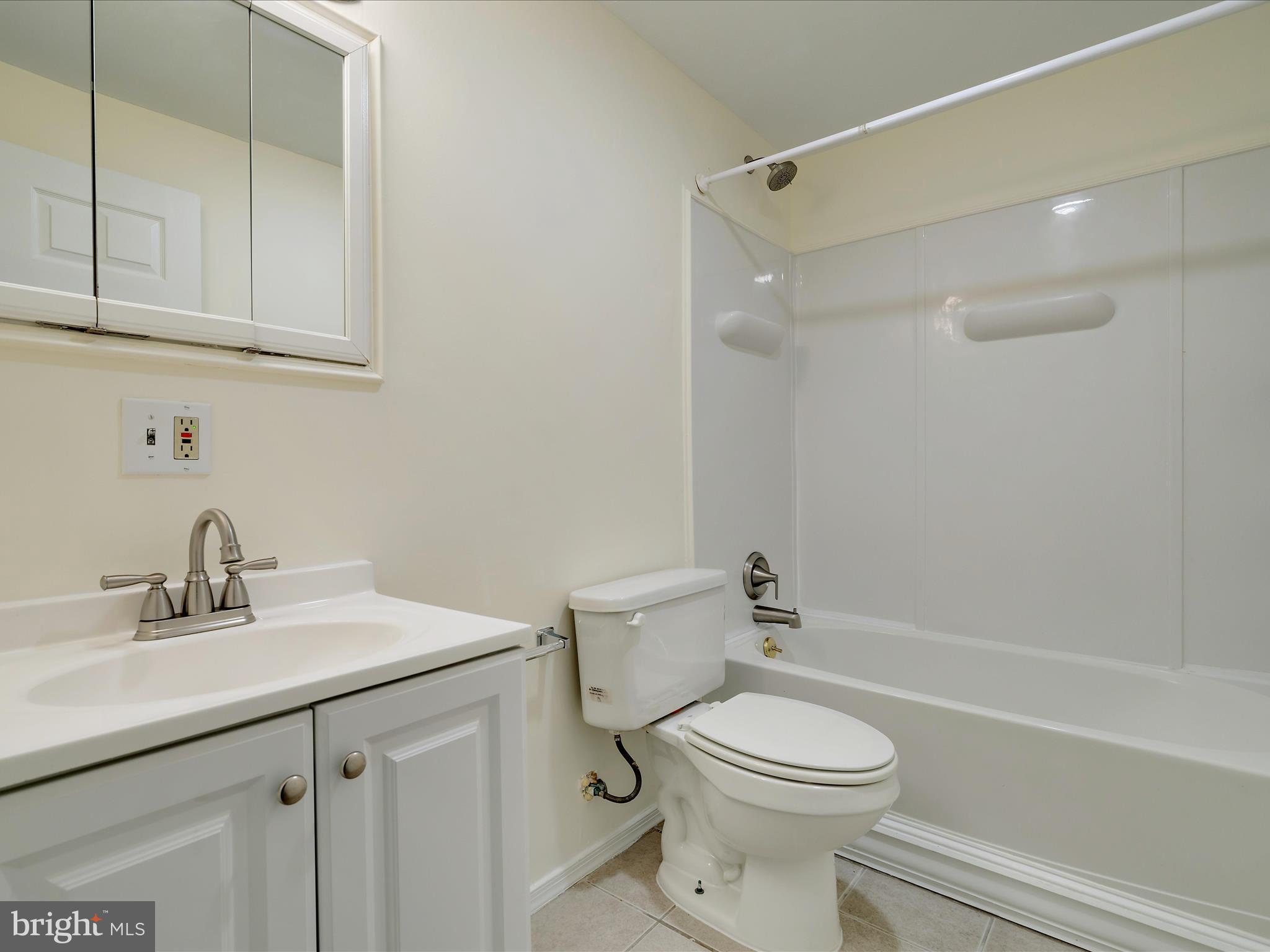 WOODHAVEN ESTATES - Residential