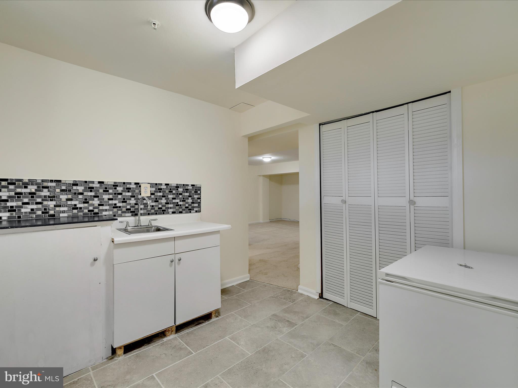 WOODHAVEN ESTATES - Residential