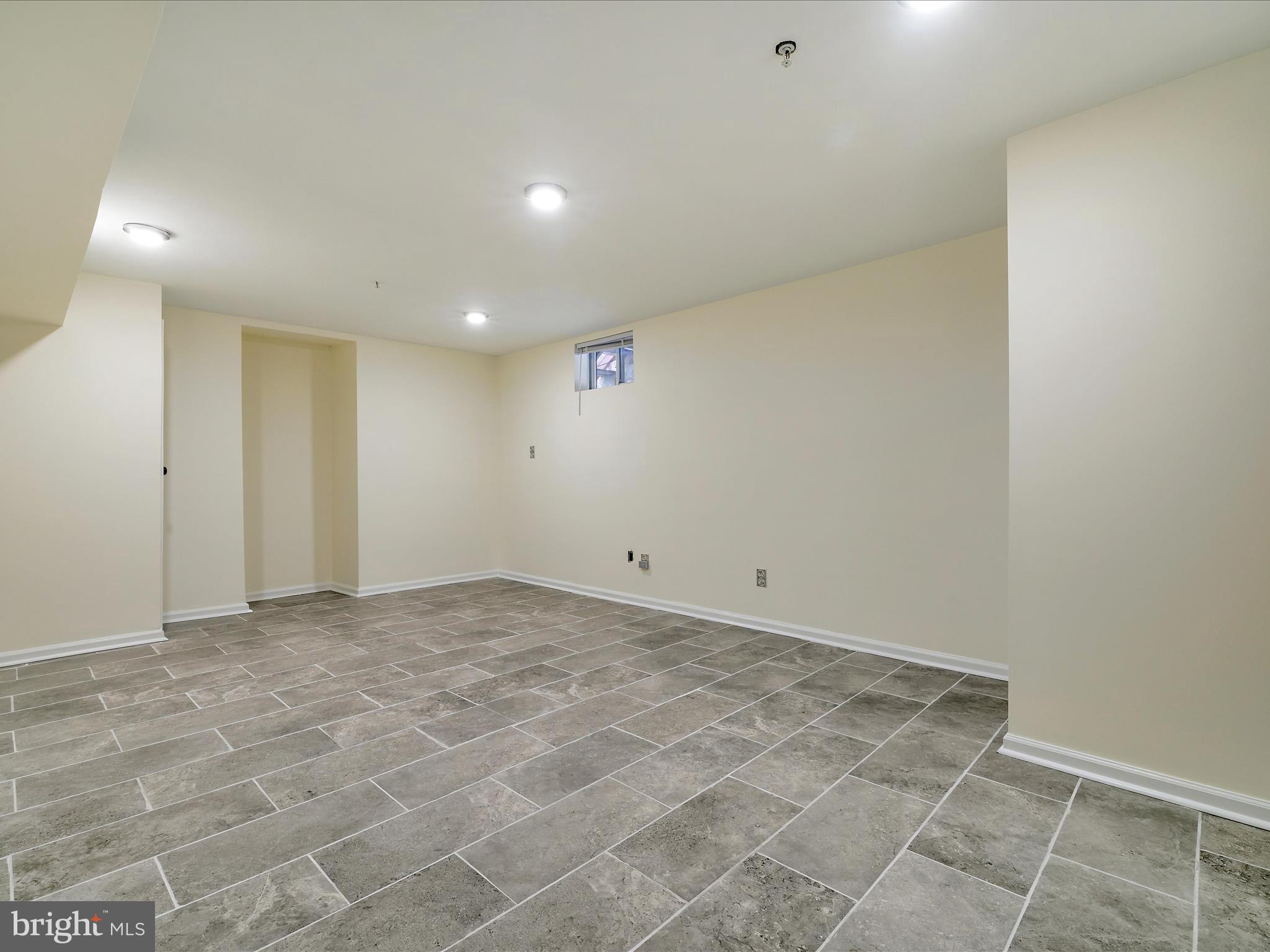 WOODHAVEN ESTATES - Residential