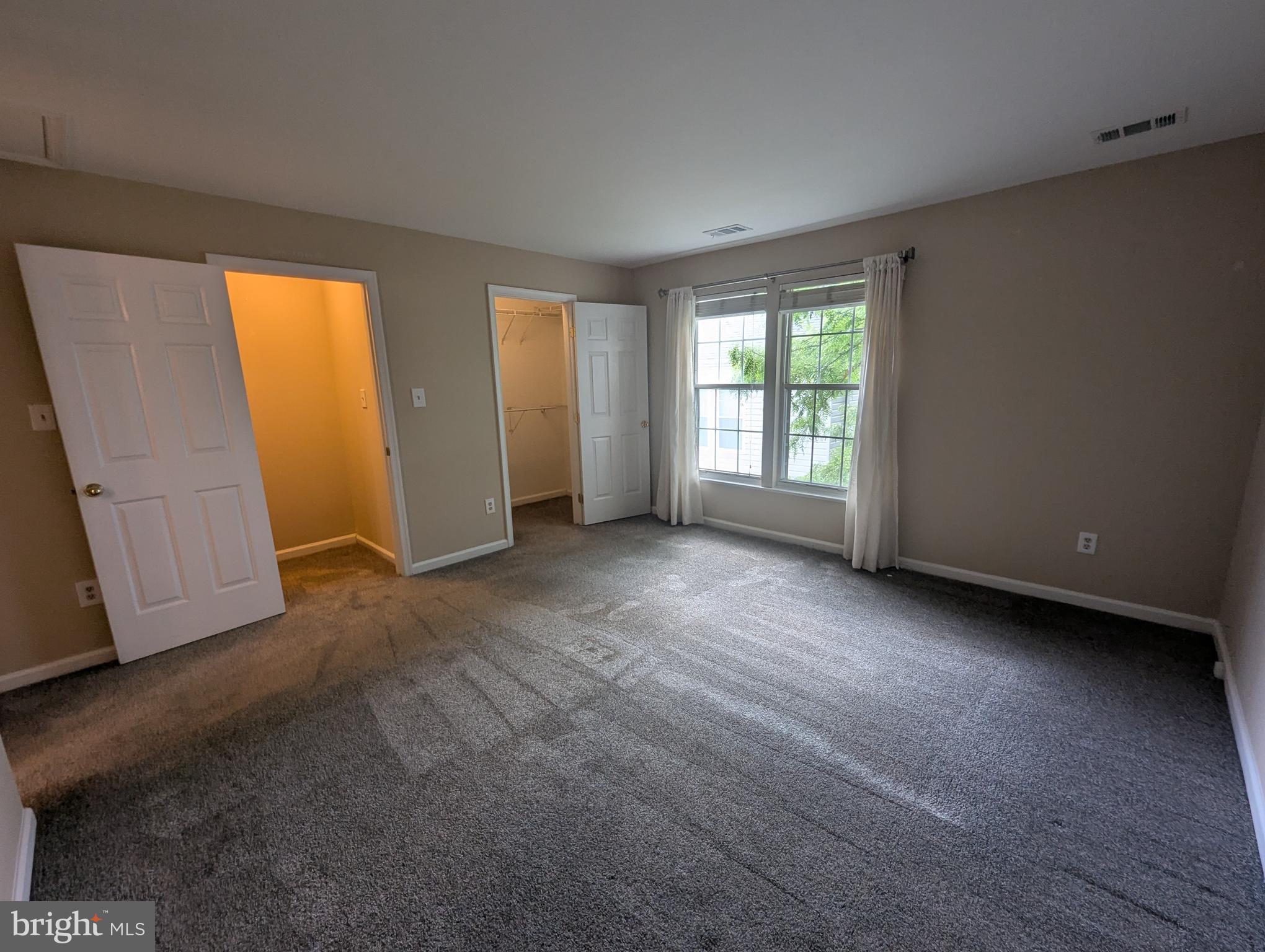 ARLINGTON - Residential Lease