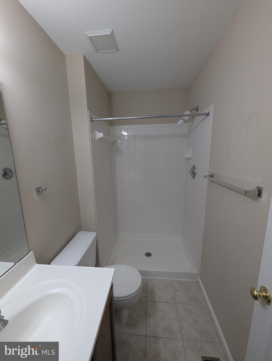 ARLINGTON - Residential Lease