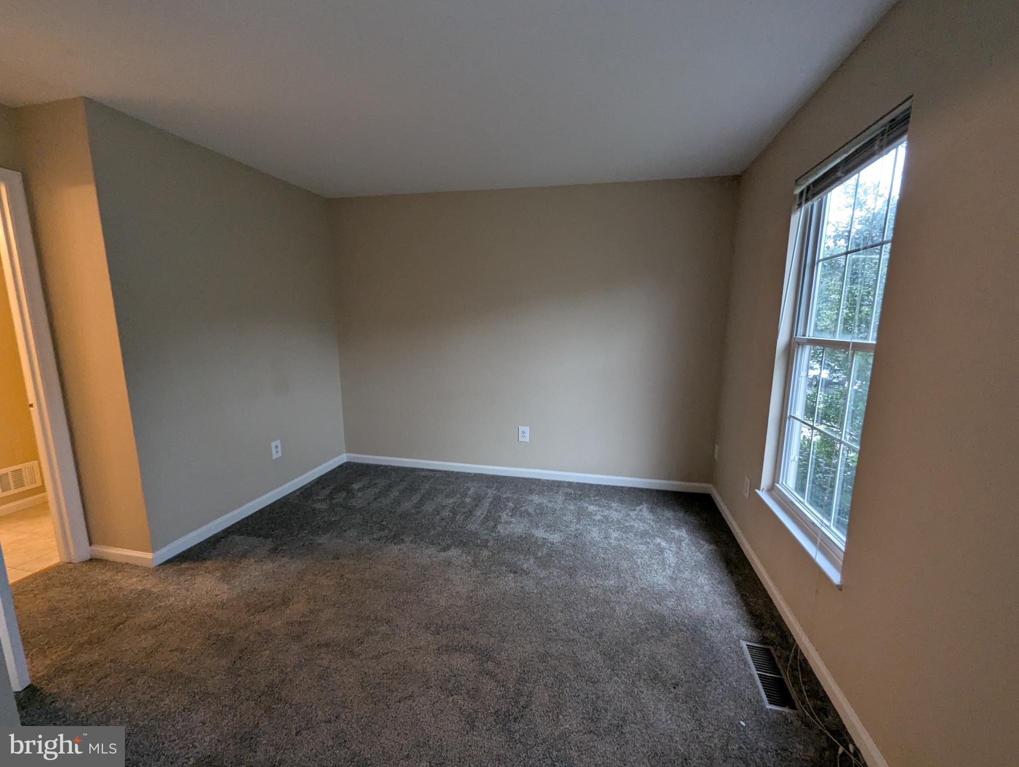 ARLINGTON - Residential Lease