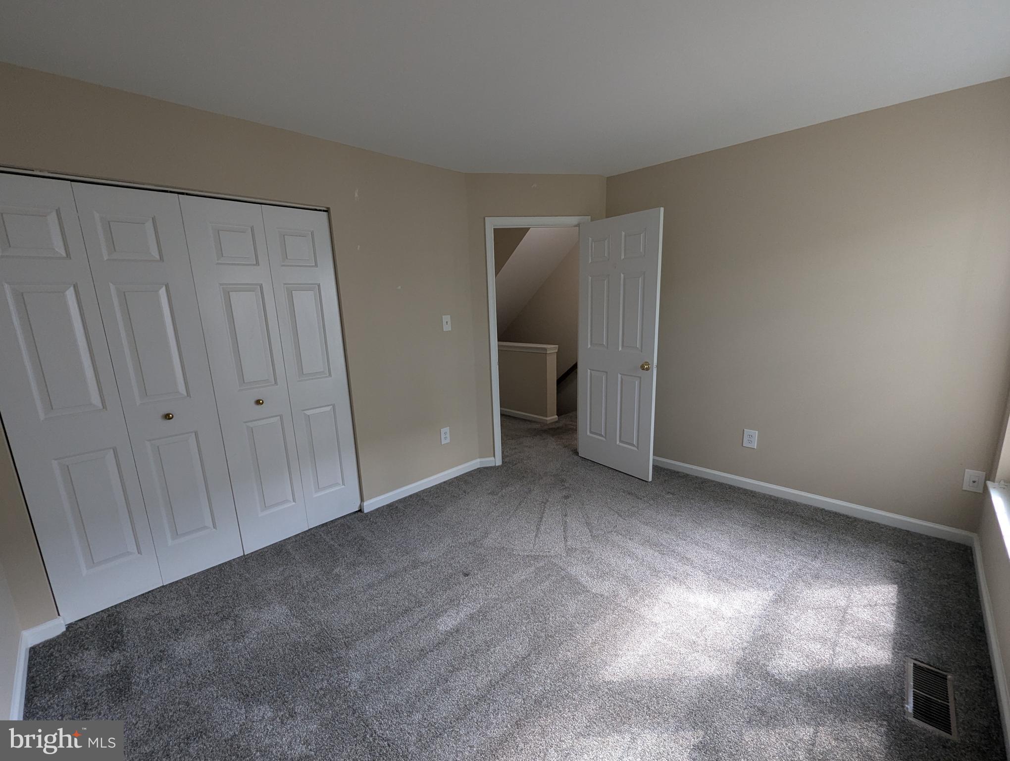 ARLINGTON - Residential Lease