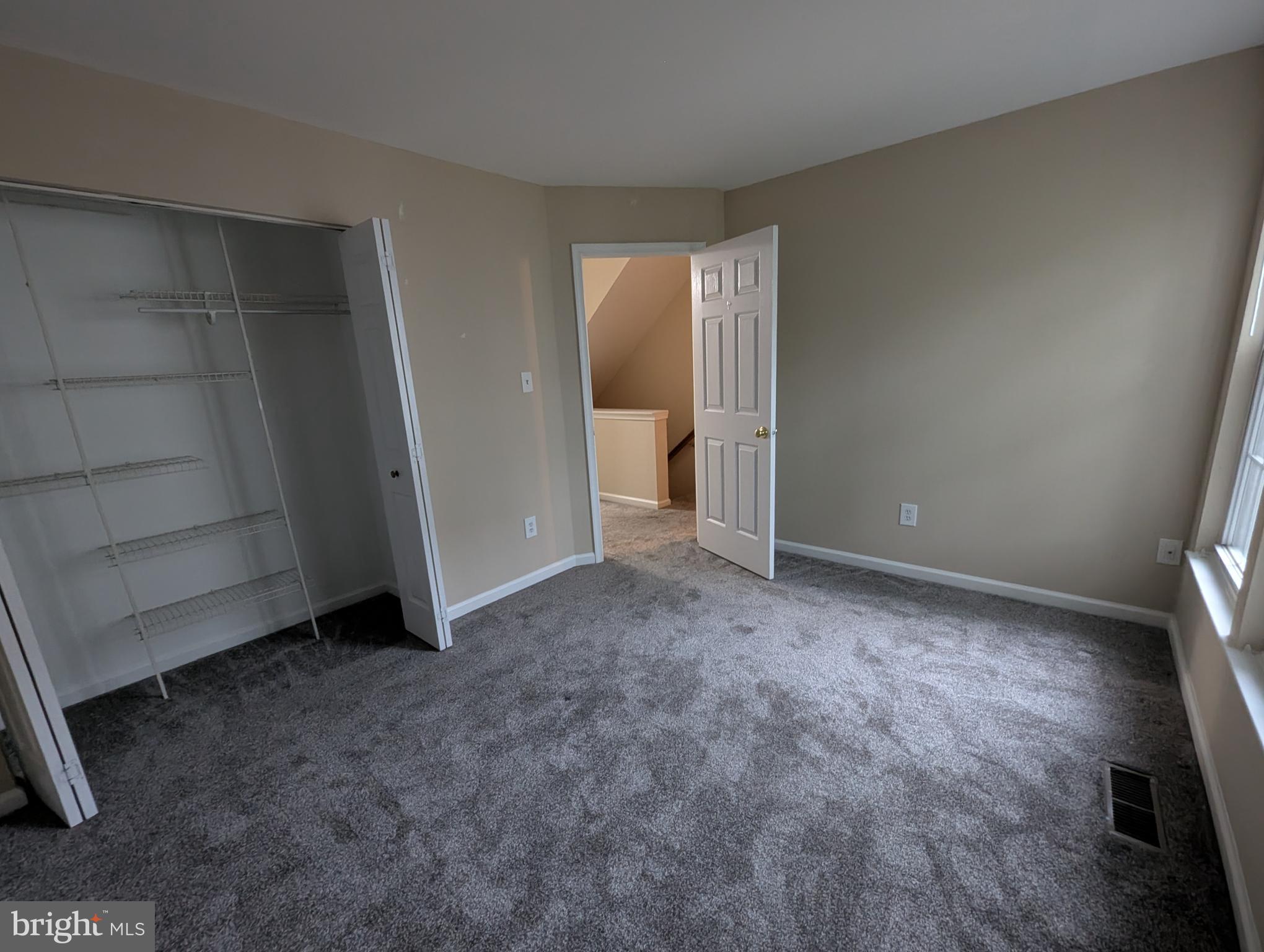 ARLINGTON - Residential Lease