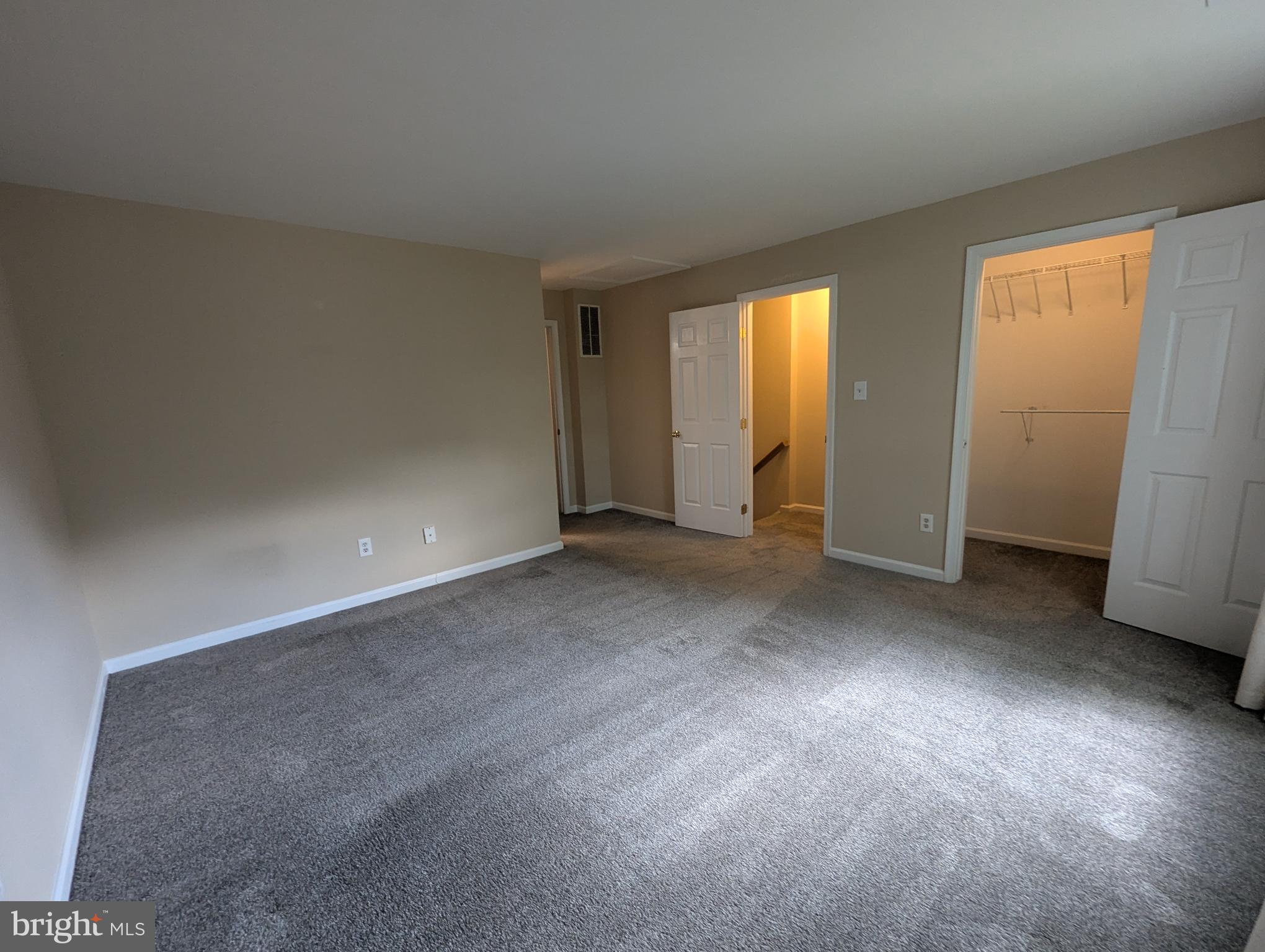 ARLINGTON - Residential Lease