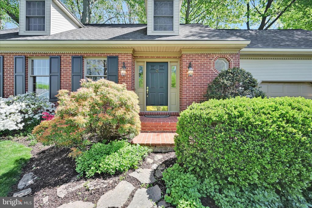 Photo of 151 Ridings Way, LANCASTER, PA 17601 (MLS # PALA2087152)