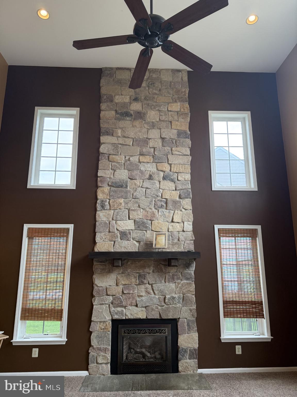 VALLEY HIGH ESTS - Residential