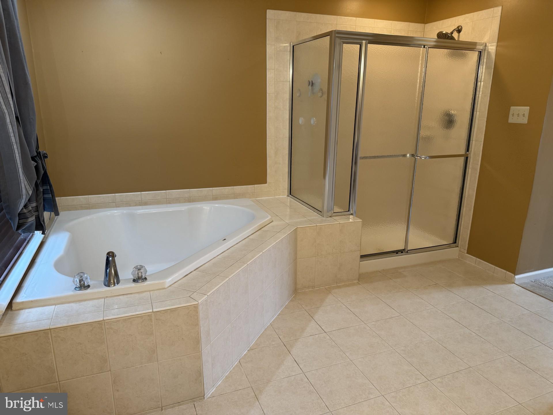 VALLEY HIGH ESTS - Residential