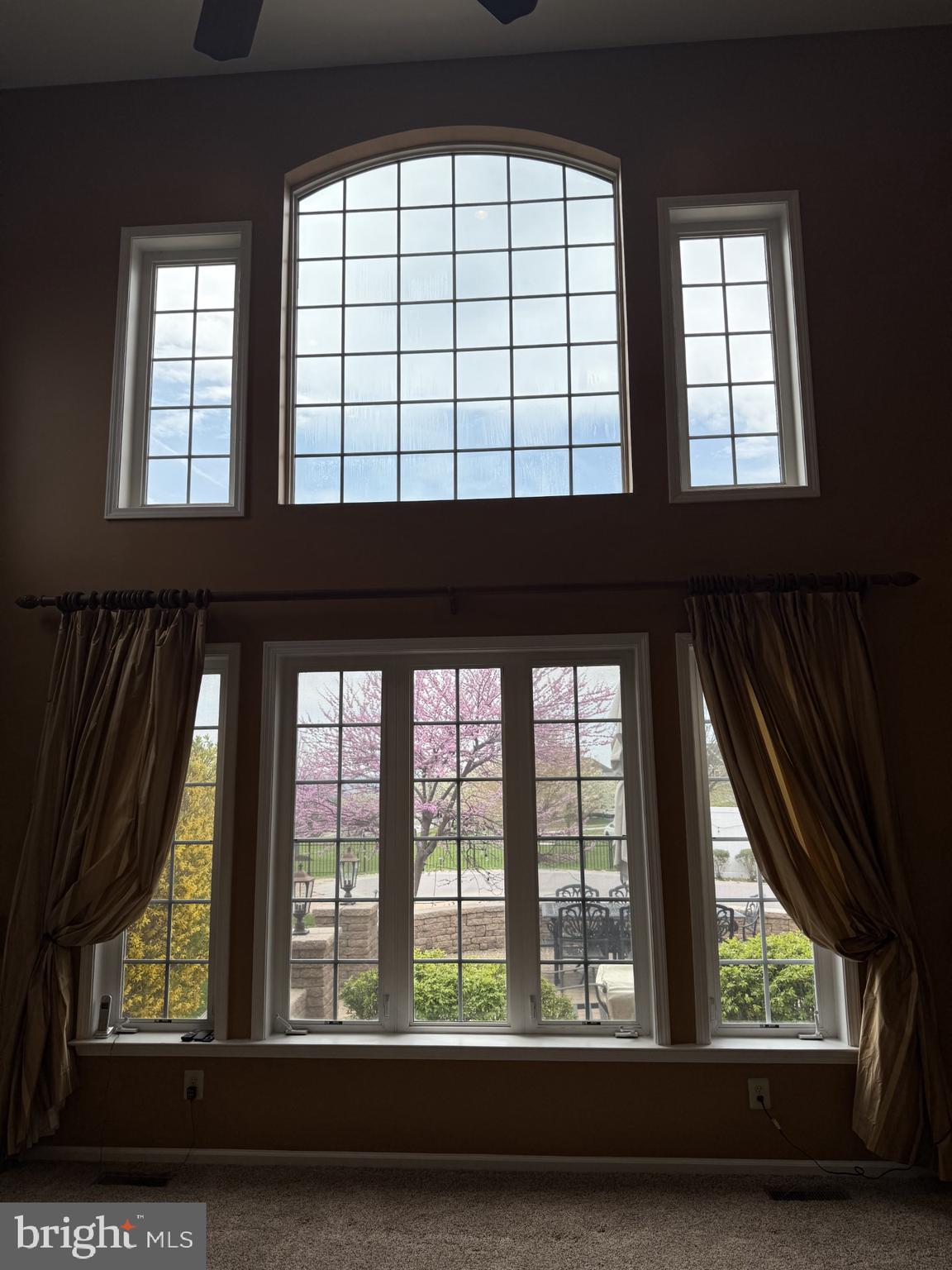 VALLEY HIGH ESTS - Residential