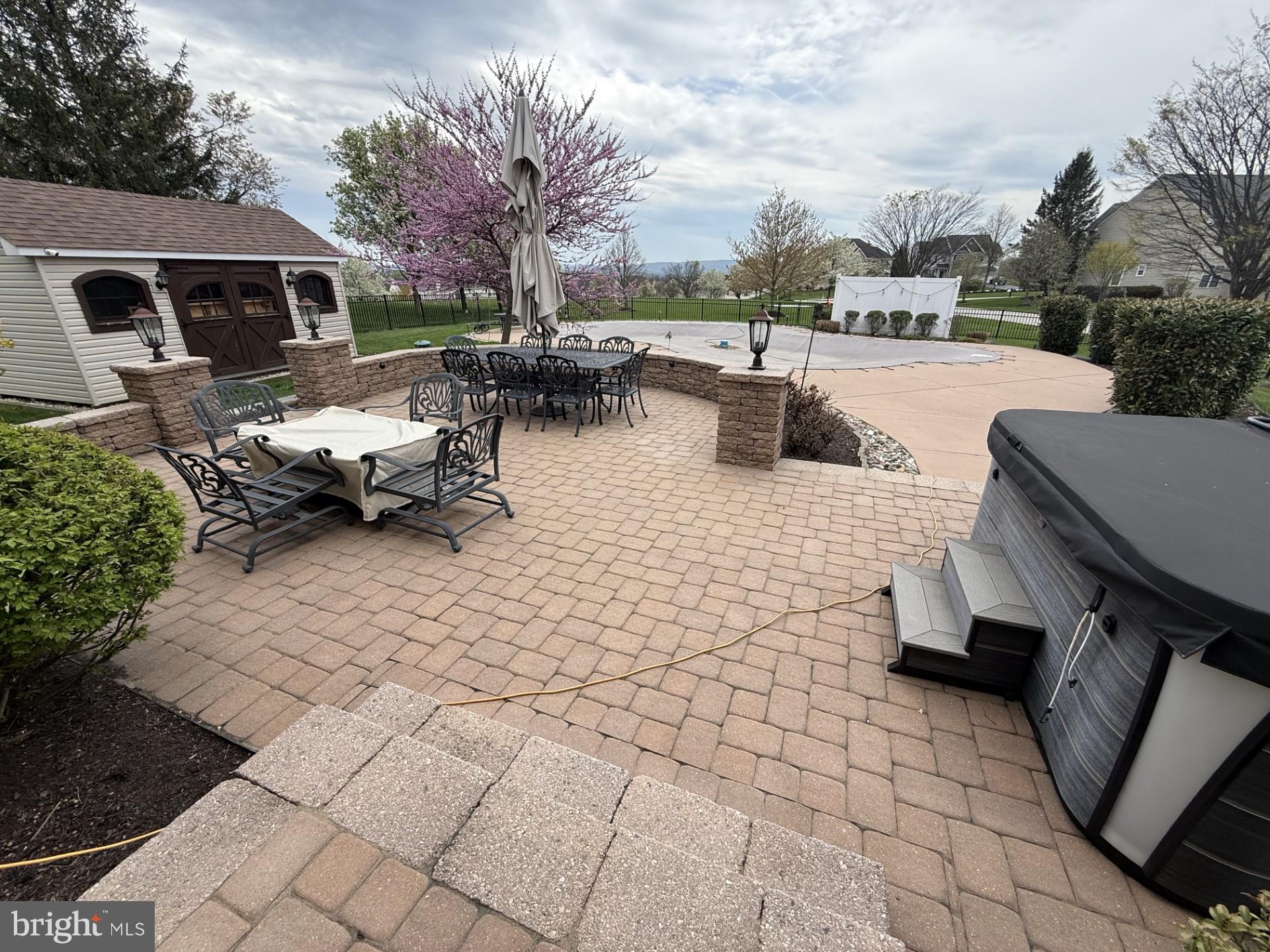 VALLEY HIGH ESTS - Residential