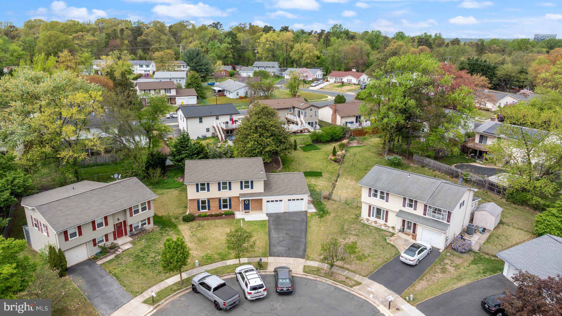 THE PROVINCES - Residential