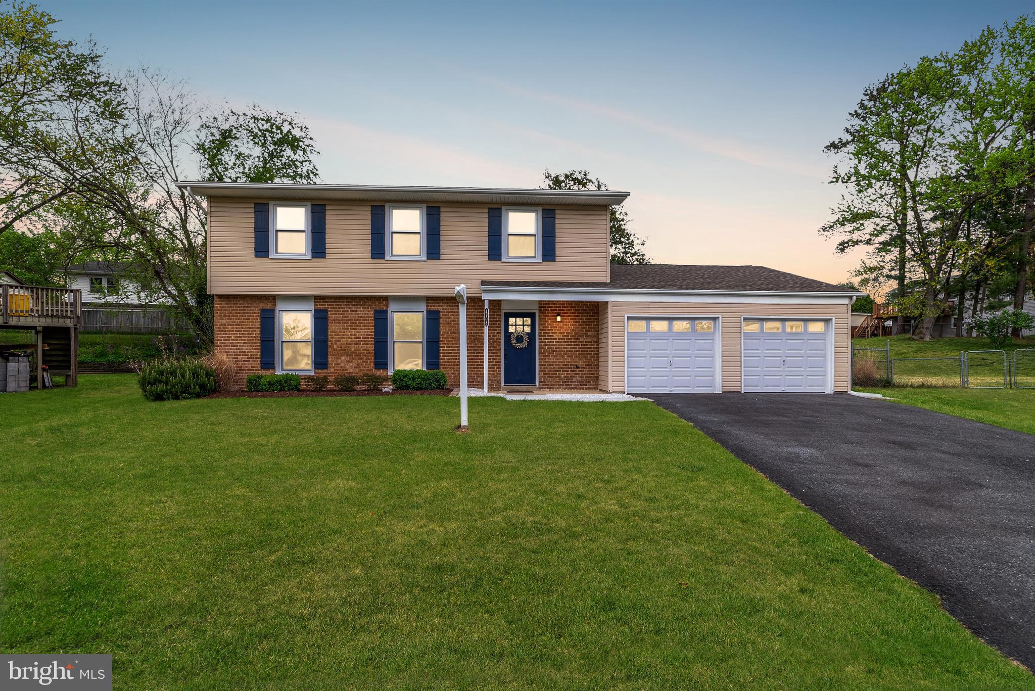 THE PROVINCES - Residential