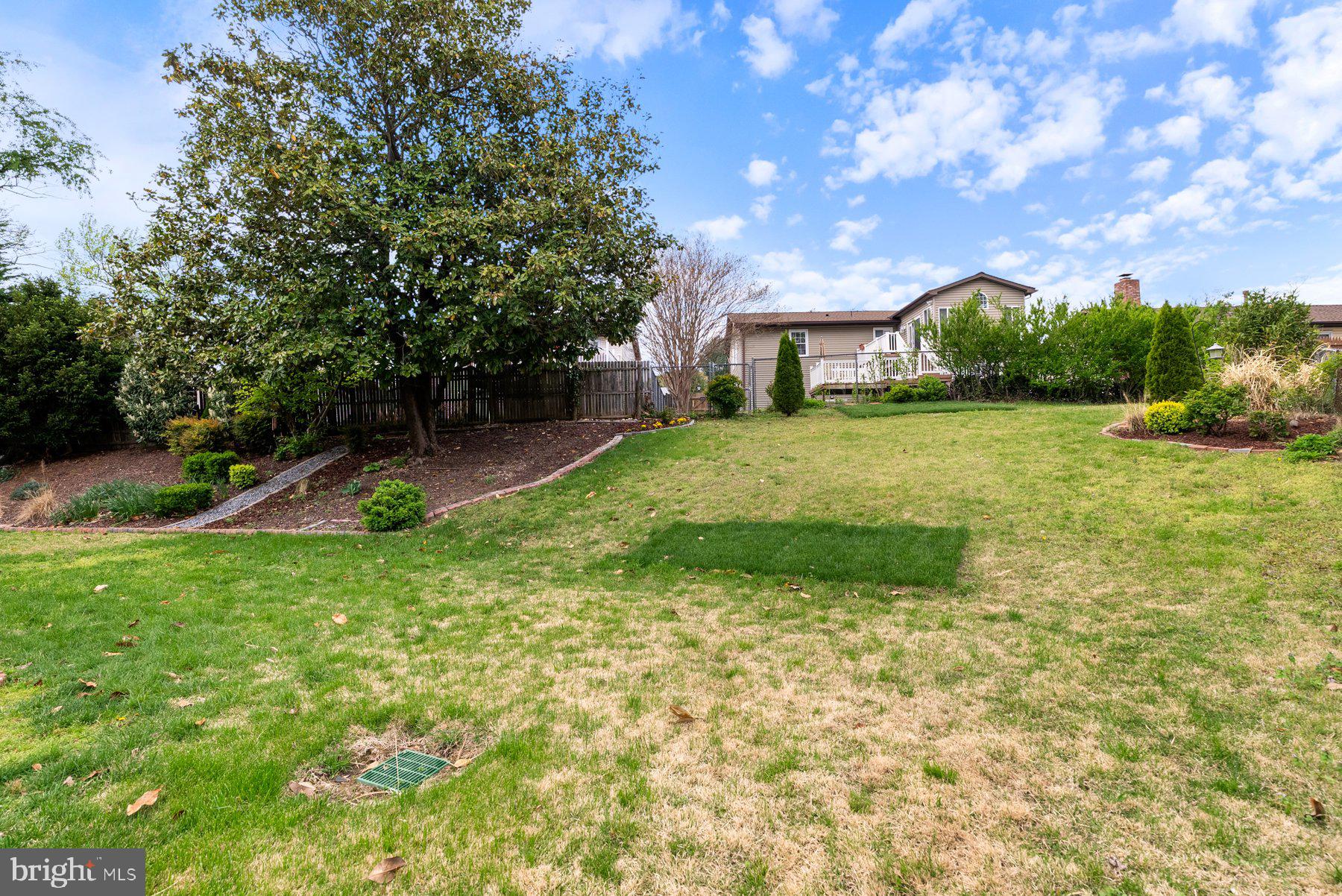 THE PROVINCES - Residential