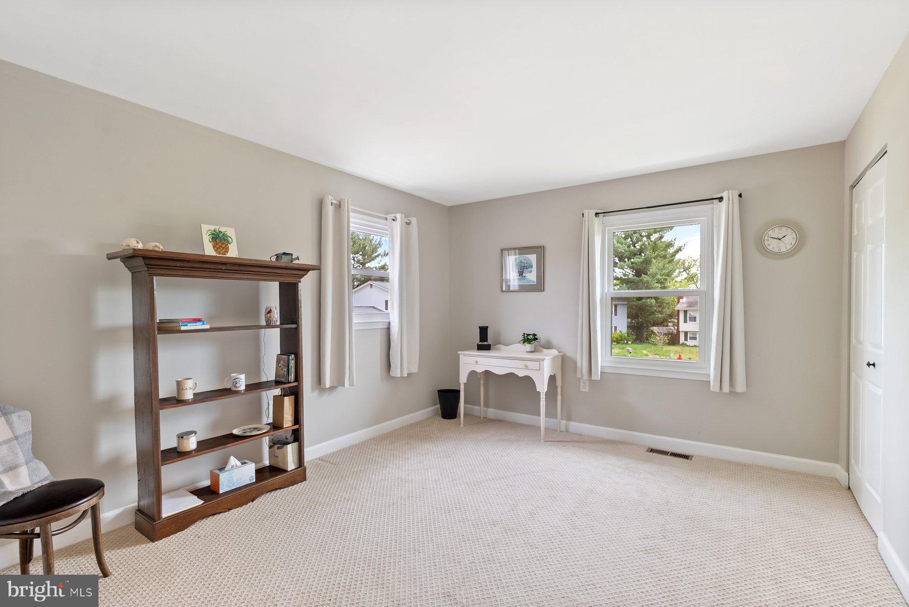 THE PROVINCES - Residential