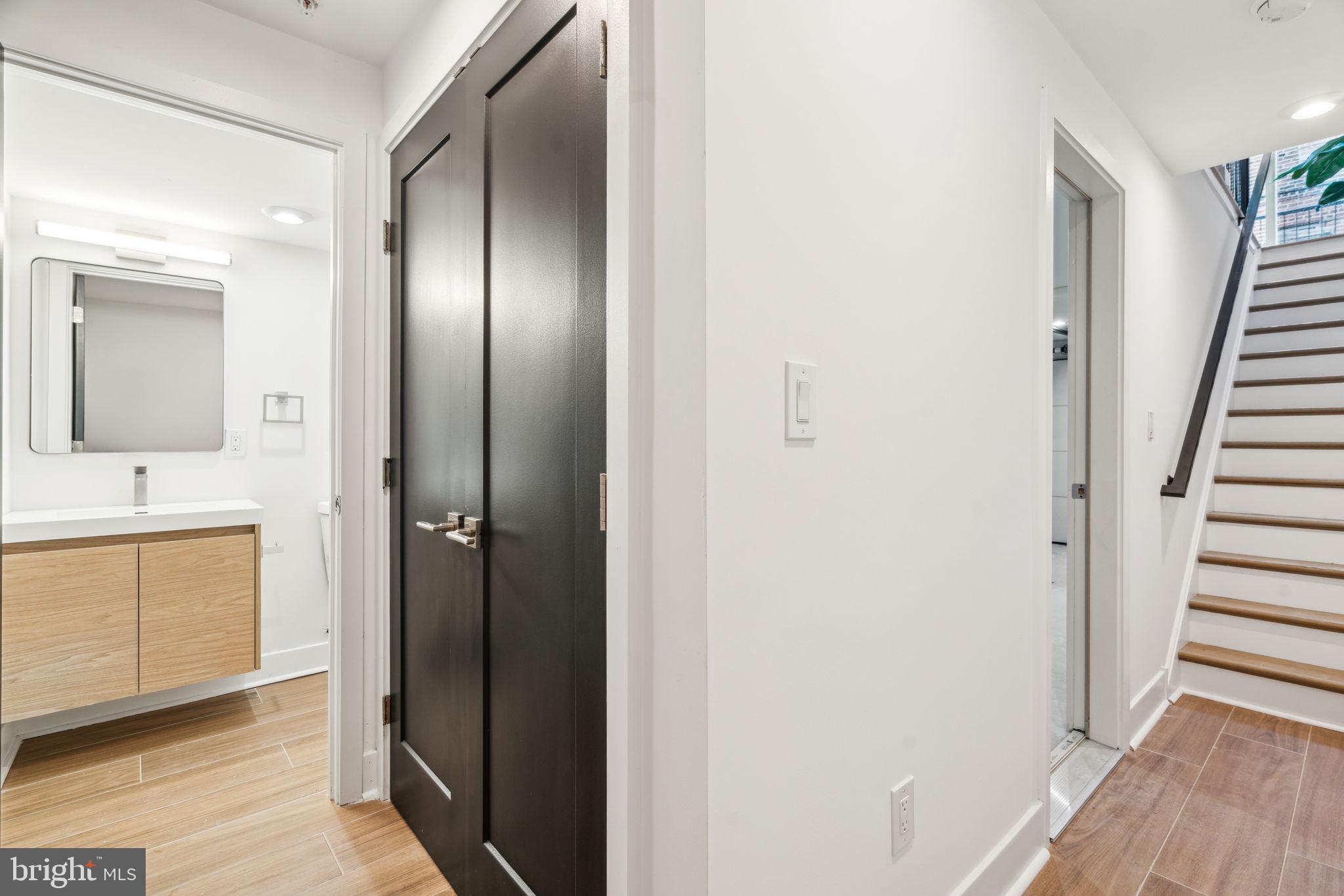 GRAYS FERRY - Residential