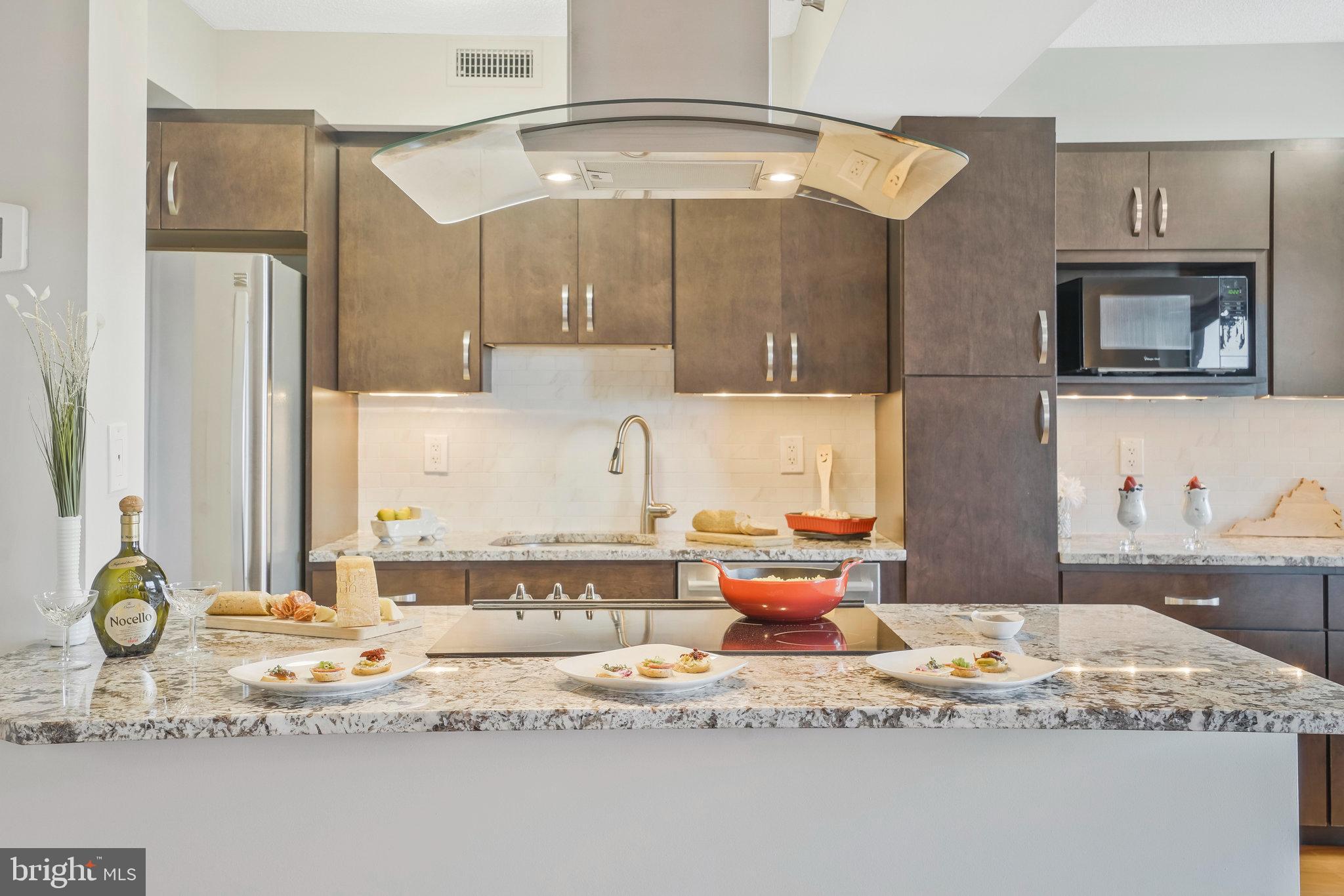 CHARLESTON CONDO - Residential