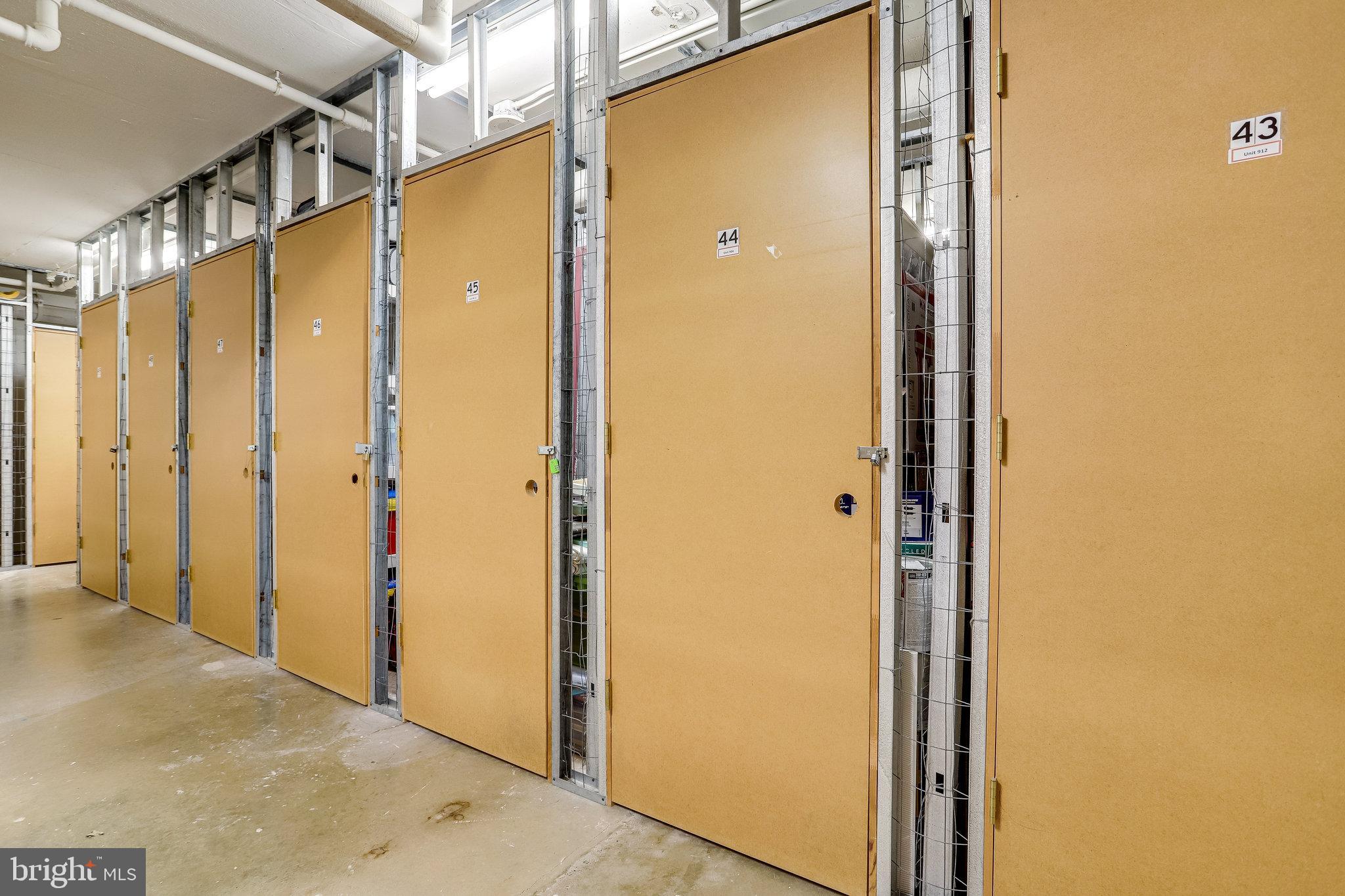 CHARLESTON CONDO - Residential