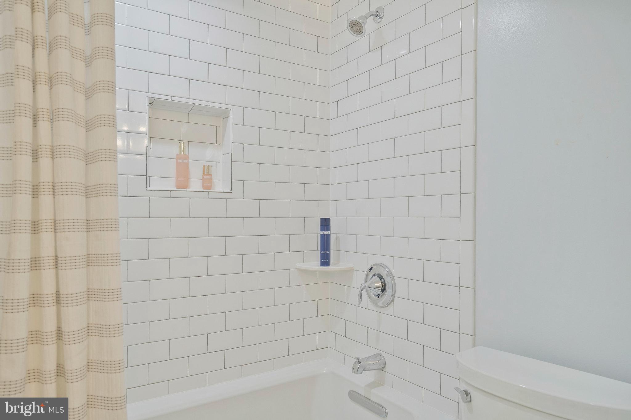 CHARLESTON CONDO - Residential