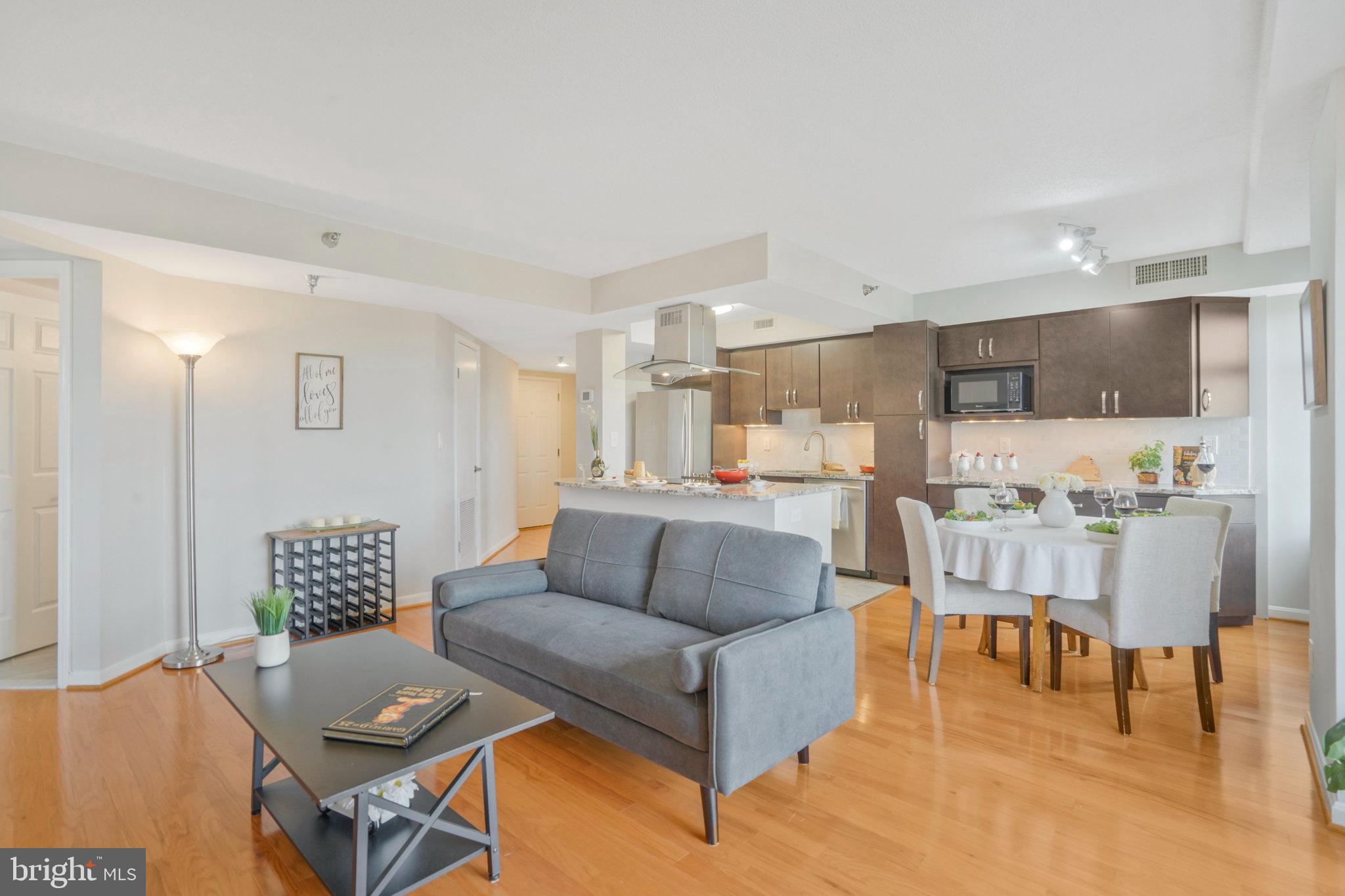 CHARLESTON CONDO - Residential