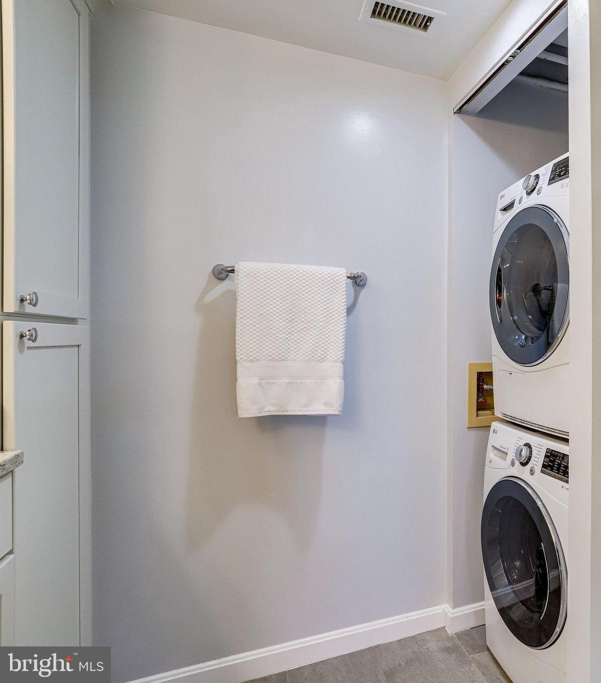 CHARLESTON CONDO - Residential