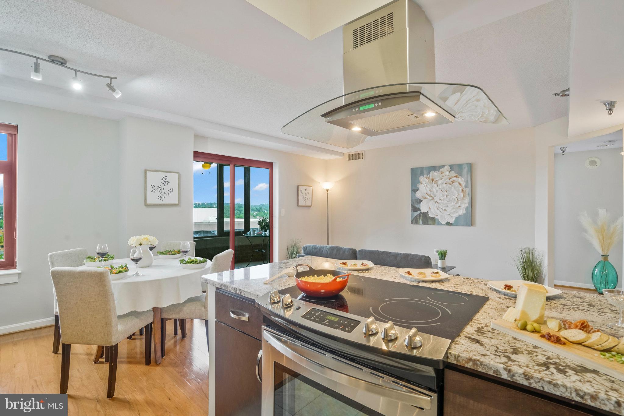 CHARLESTON CONDO - Residential