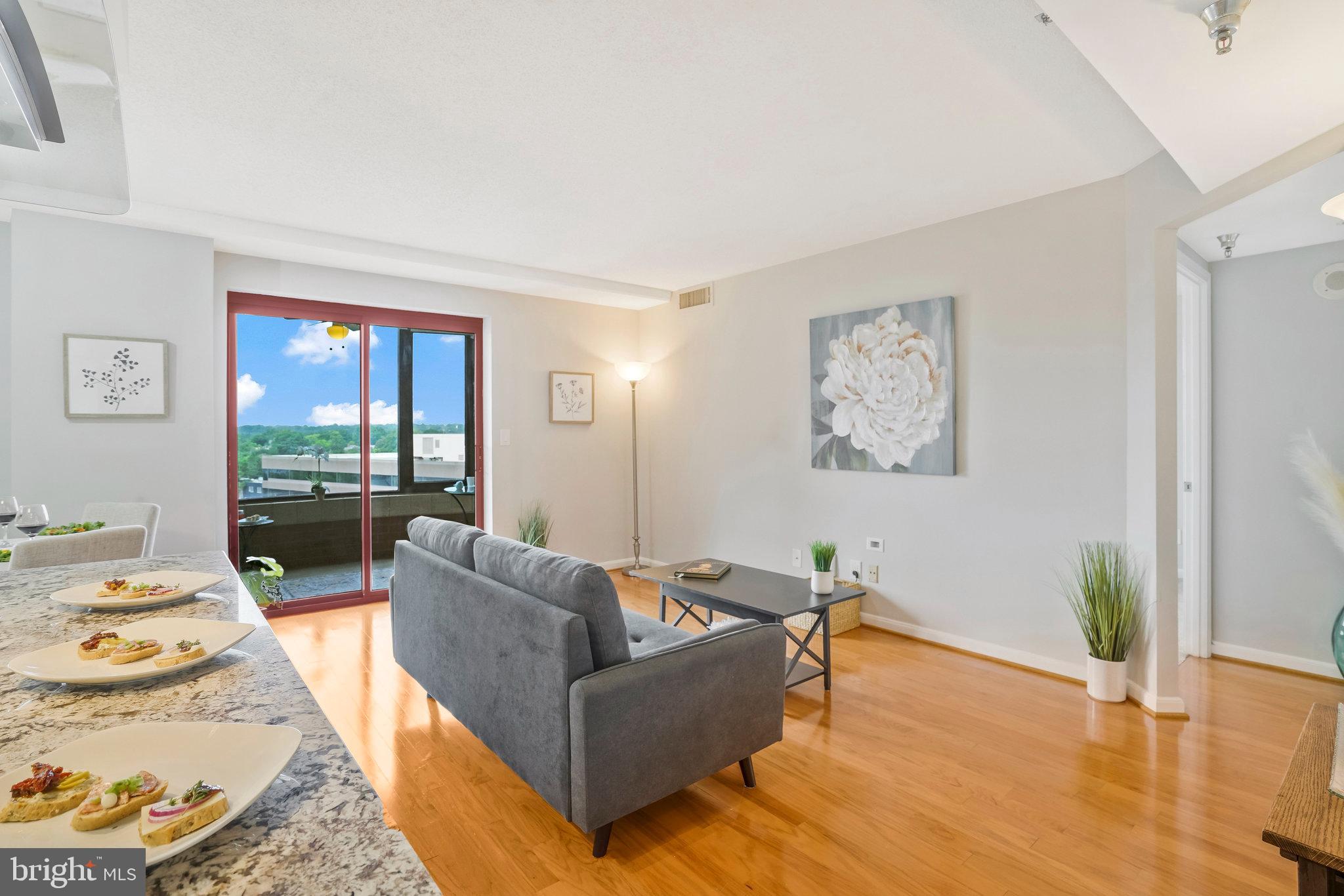 CHARLESTON CONDO - Residential