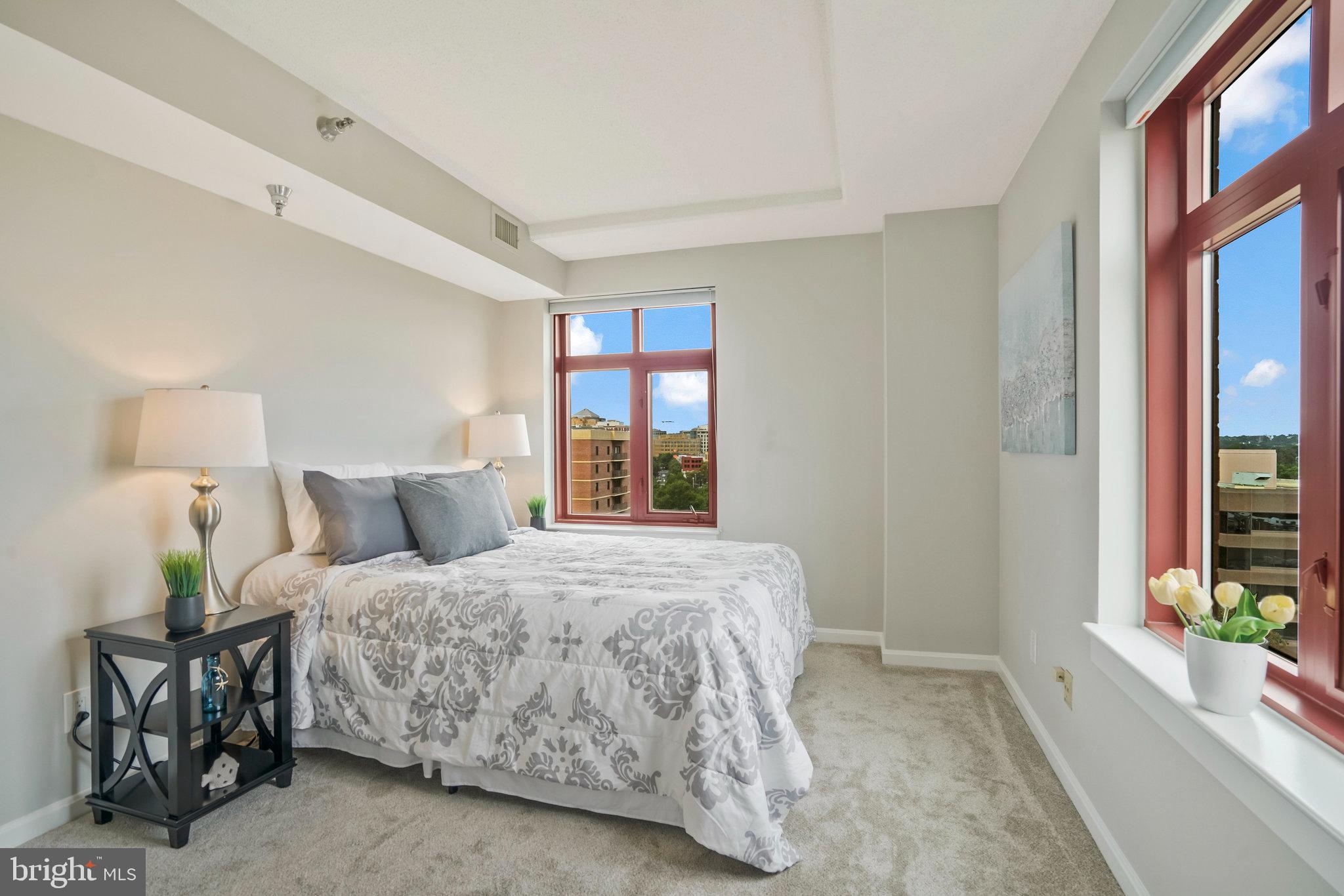 CHARLESTON CONDO - Residential