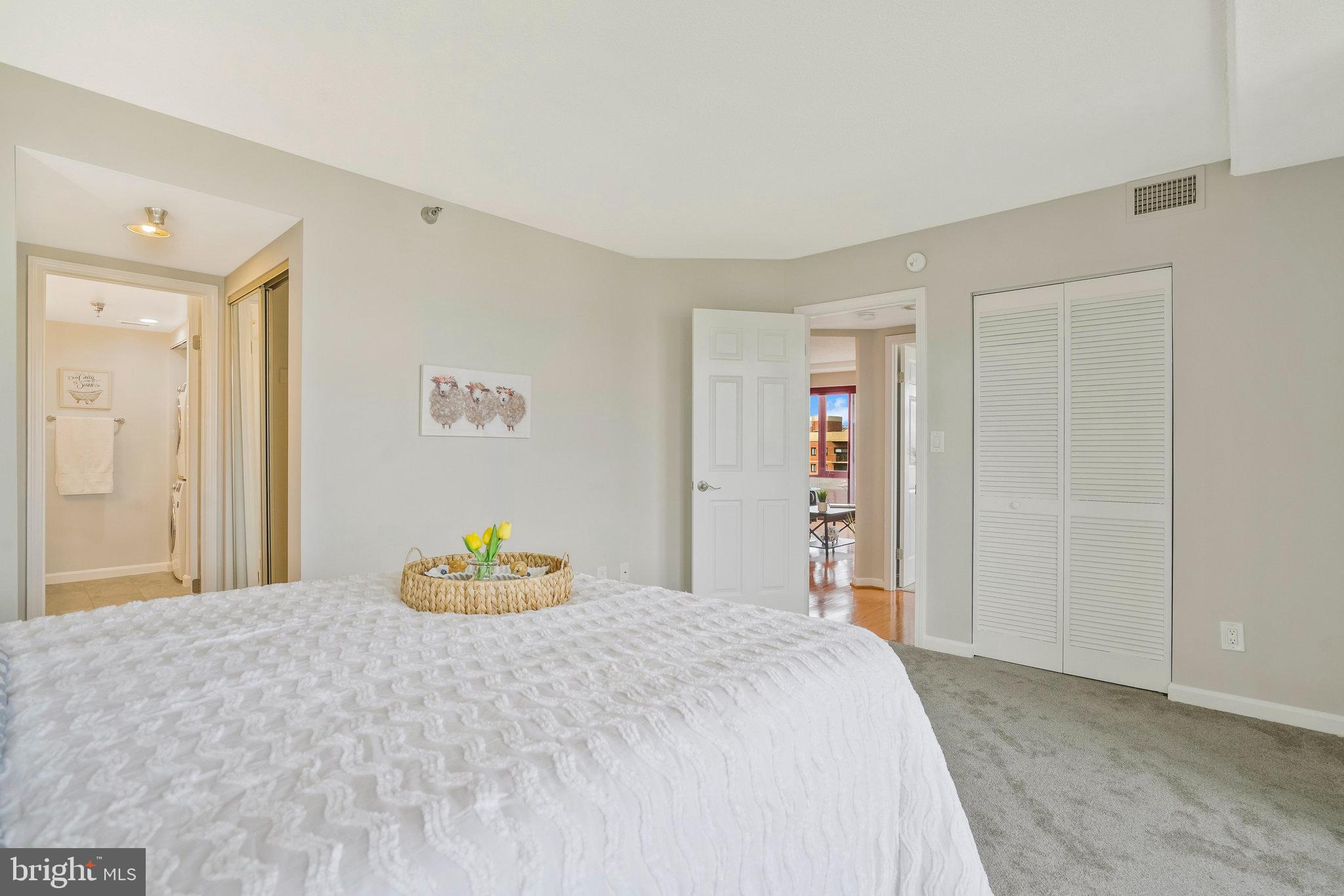 CHARLESTON CONDO - Residential