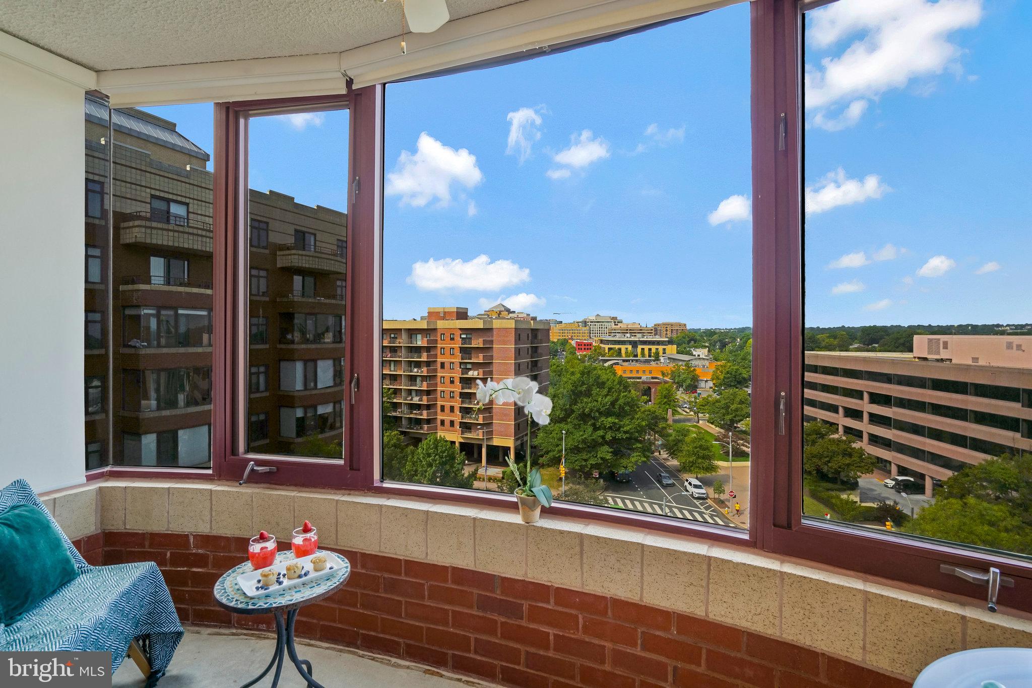 CHARLESTON CONDO - Residential