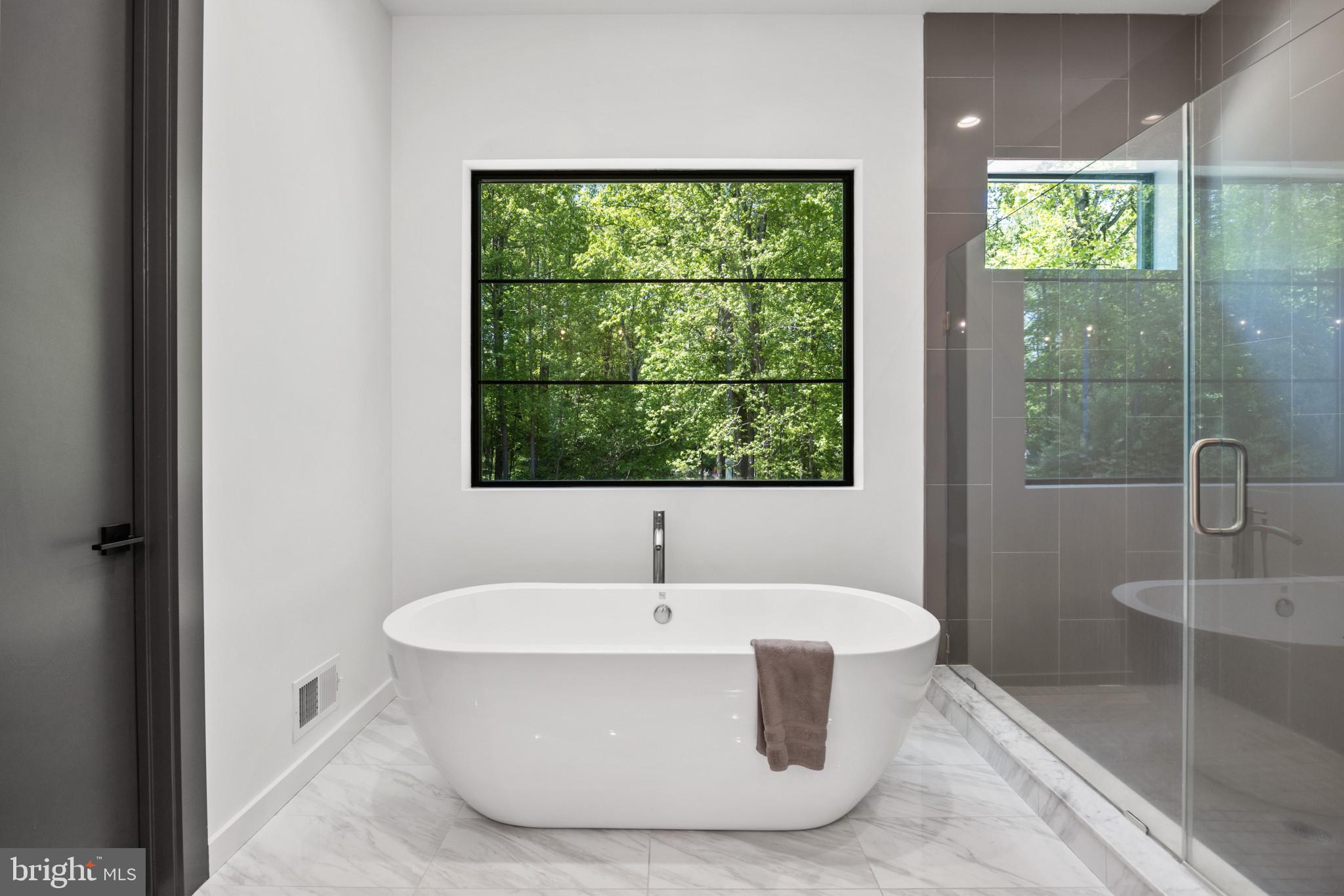 ATHLONE HILLS - Residential