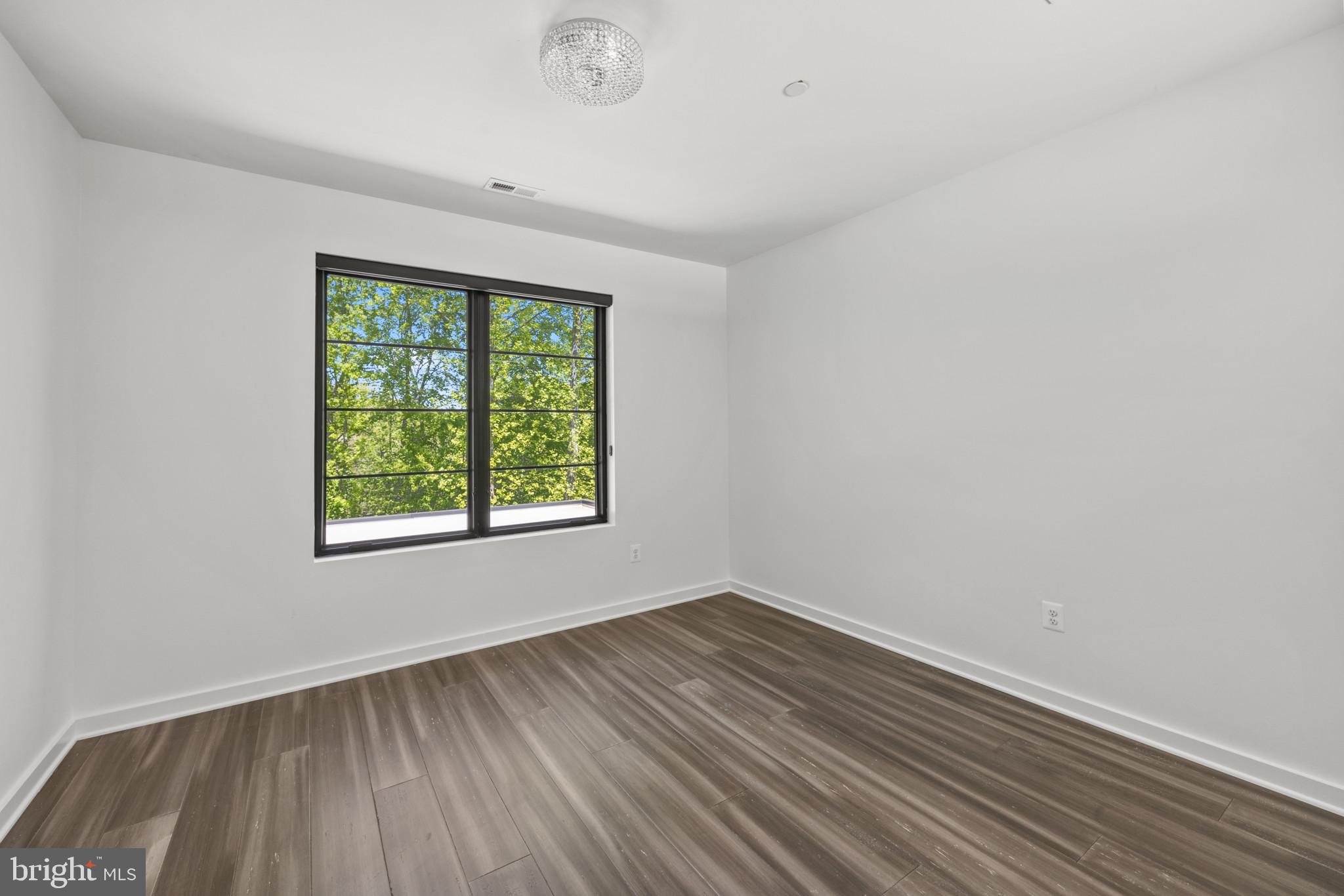 ATHLONE HILLS - Residential