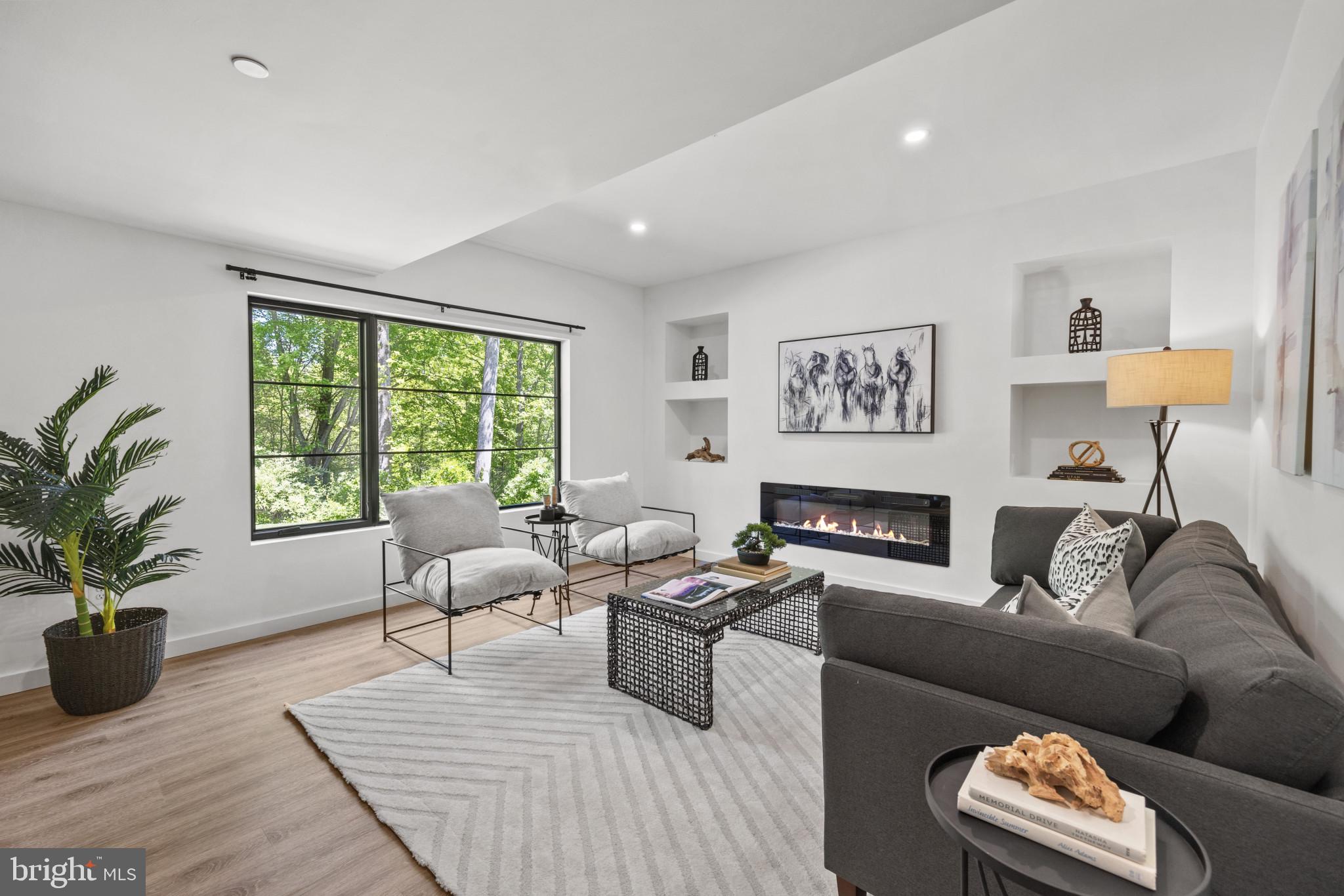 ATHLONE HILLS - Residential