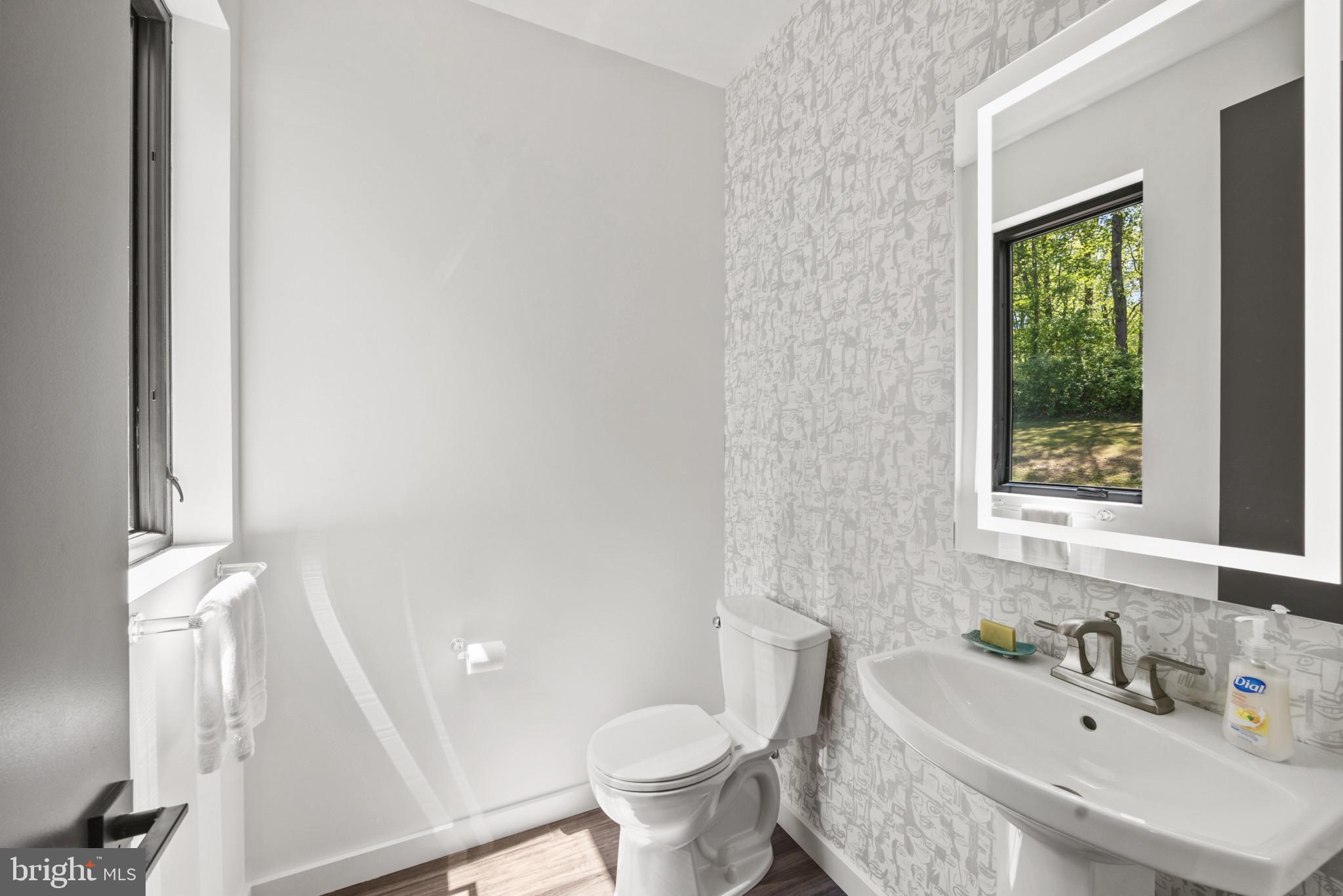 ATHLONE HILLS - Residential