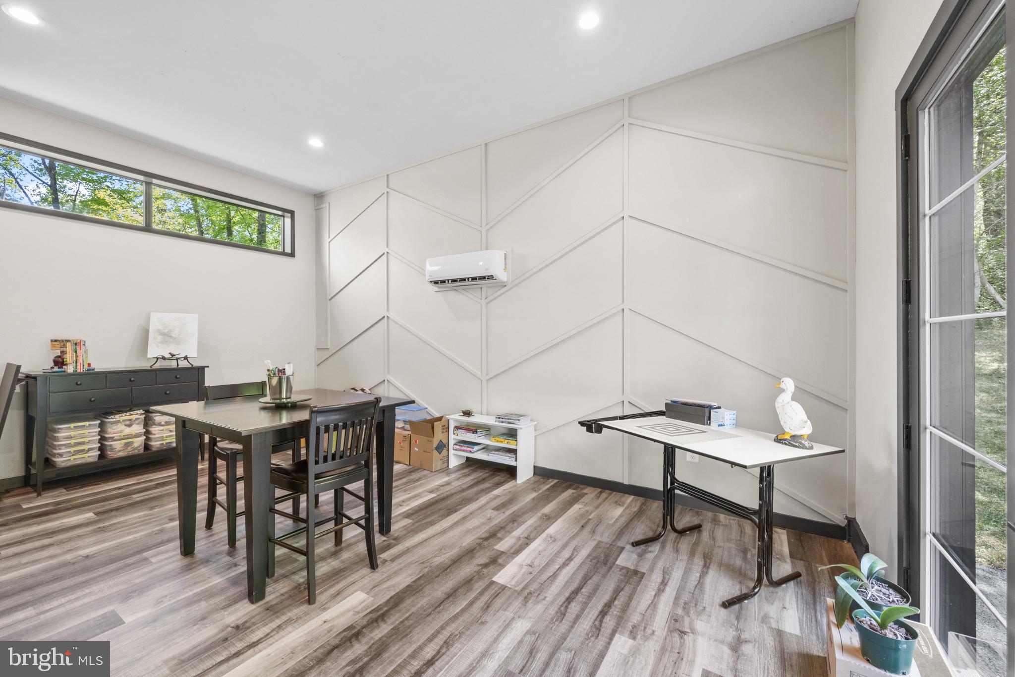 ATHLONE HILLS - Residential