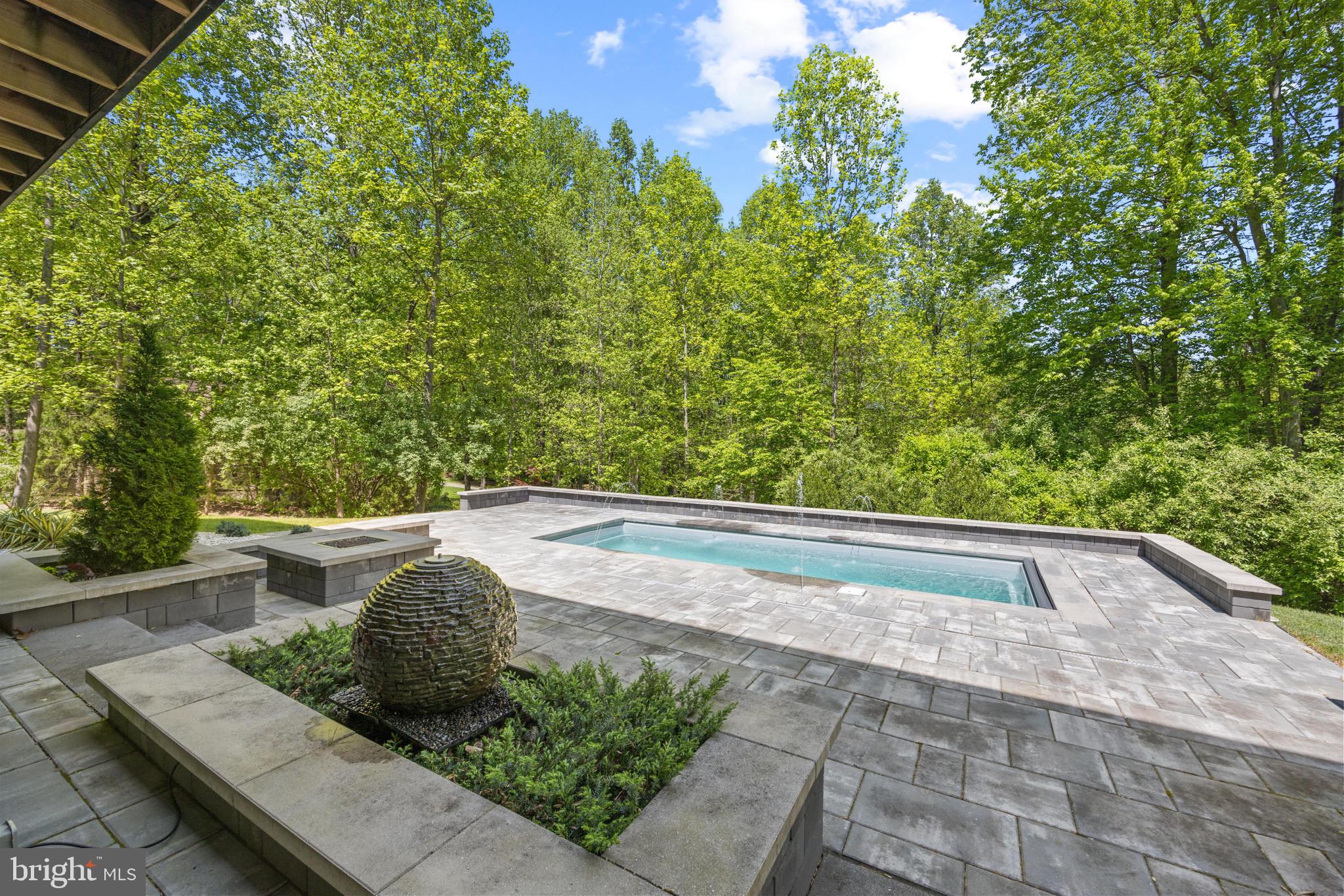 ATHLONE HILLS - Residential