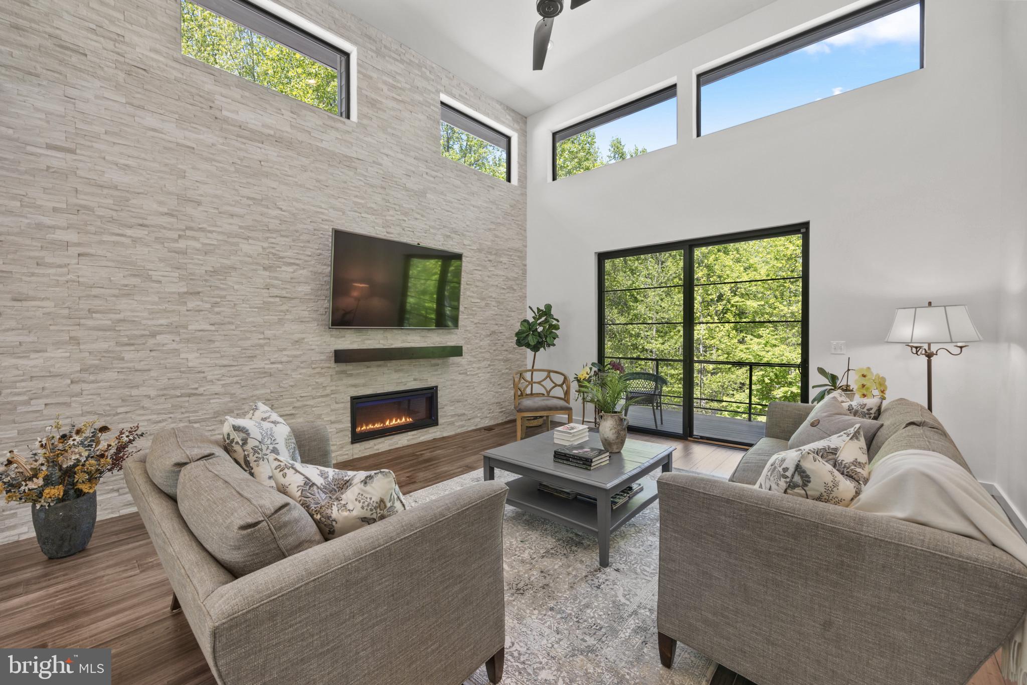 ATHLONE HILLS - Residential