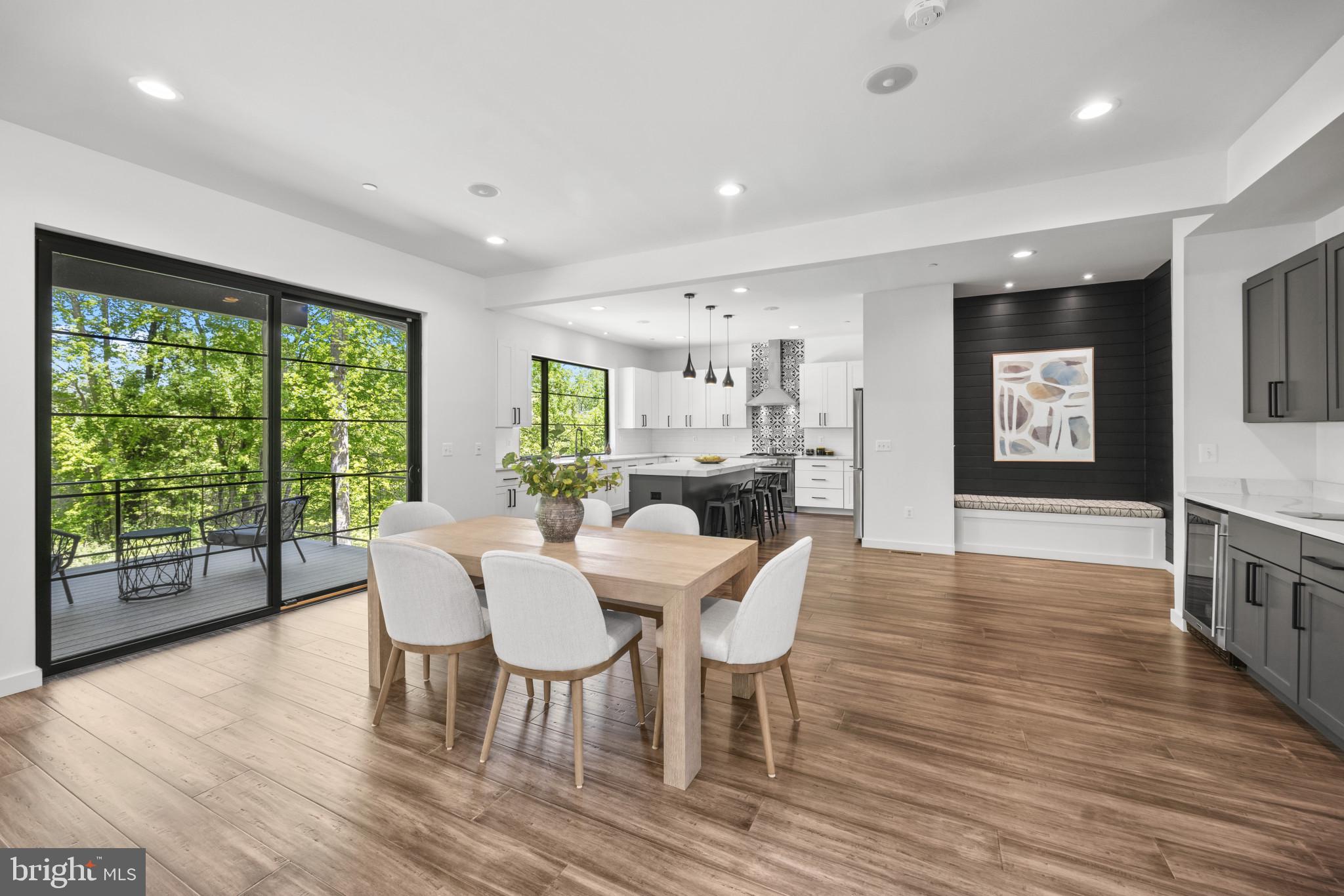 ATHLONE HILLS - Residential