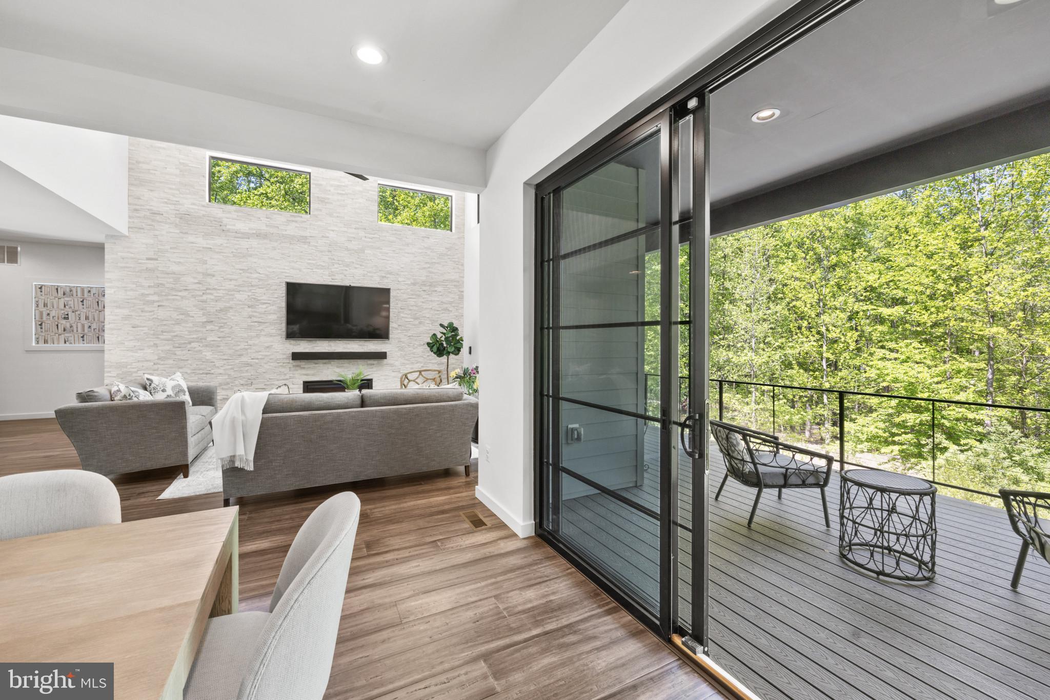 ATHLONE HILLS - Residential