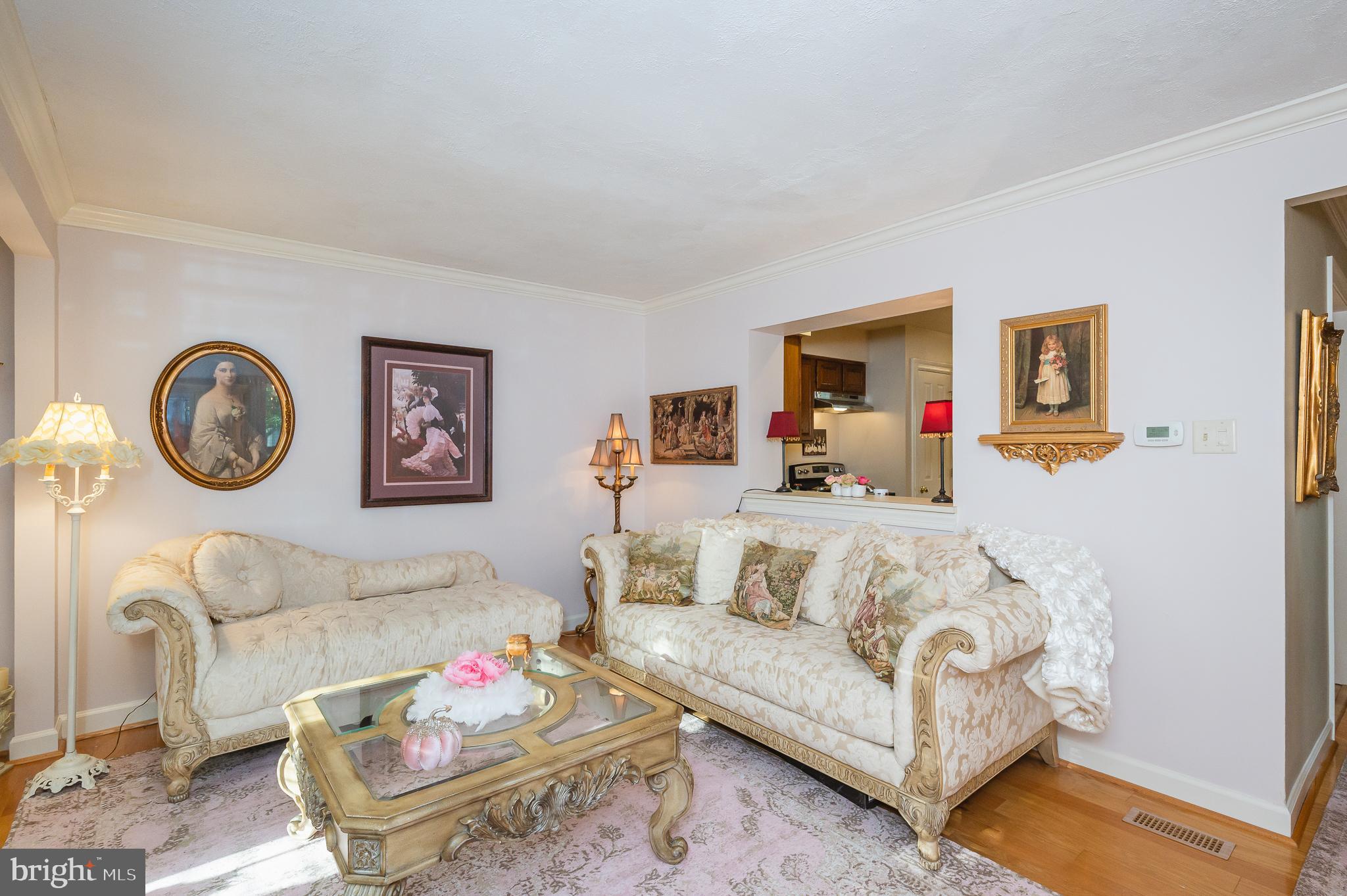 TEMPLE HILLS - Residential