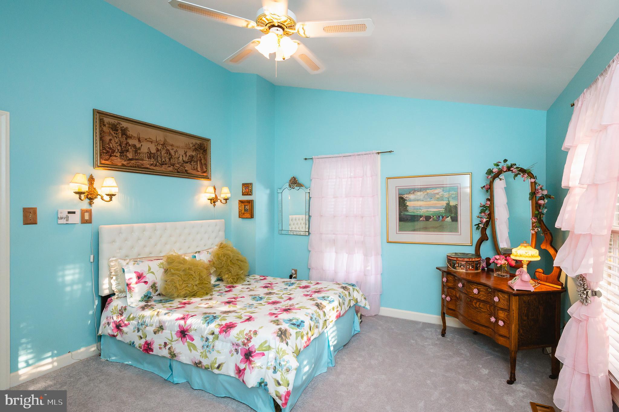 TEMPLE HILLS - Residential