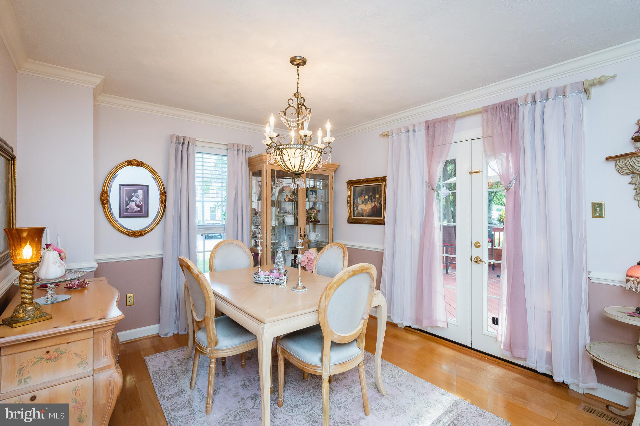 TEMPLE HILLS - Residential