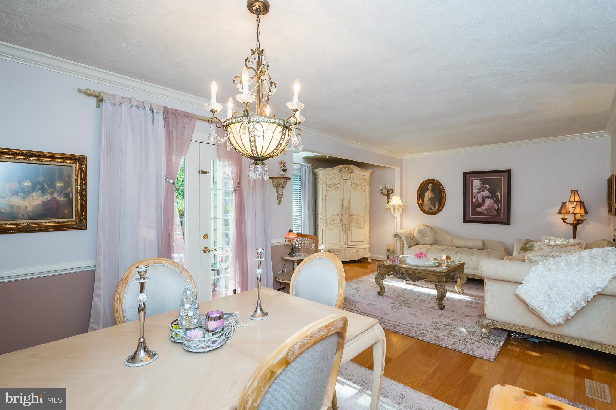 TEMPLE HILLS - Residential