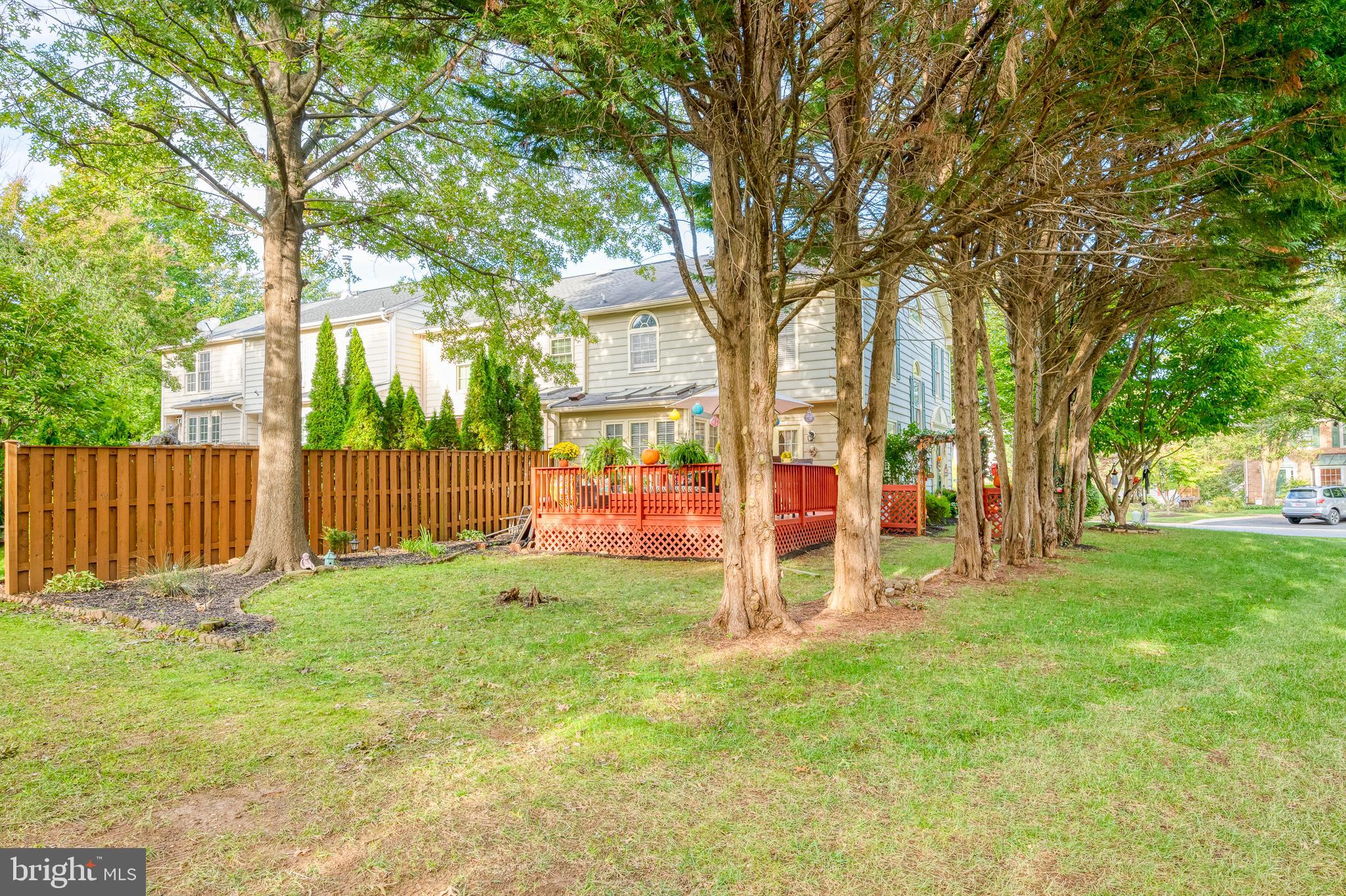 TEMPLE HILLS - Residential