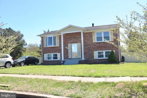 Homes For Sale - 6317 Hellen Lee Drive<br/> CLINTON, MD 20735