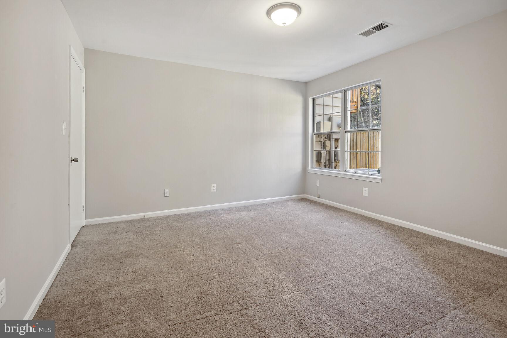 STOCKBRIDGE CONDO - Residential